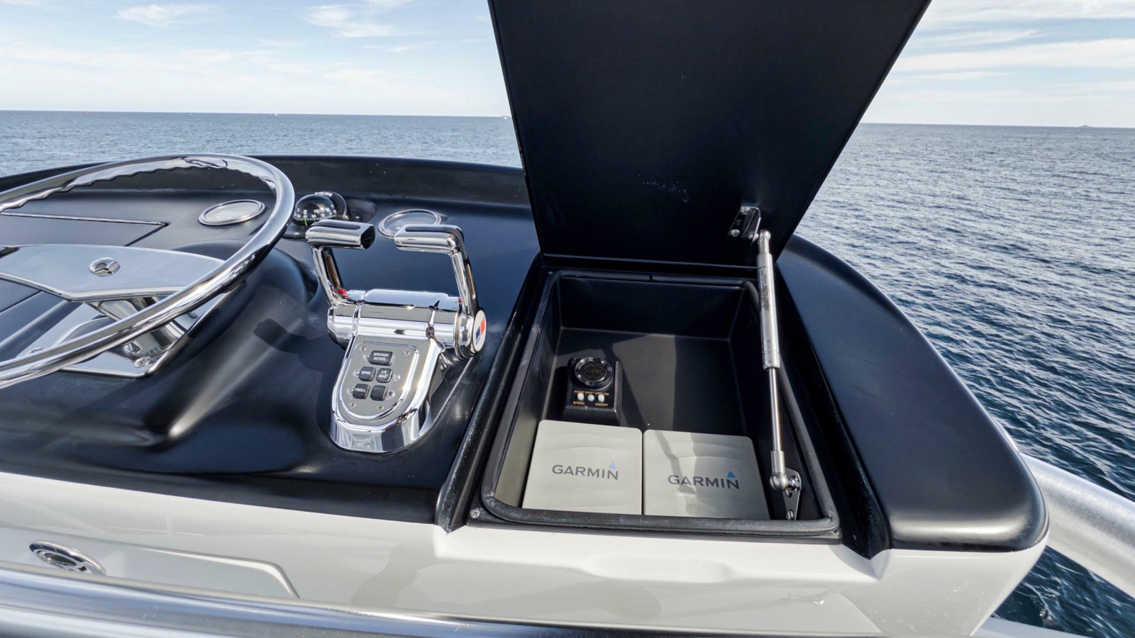 2015 Viking 70 Convertible