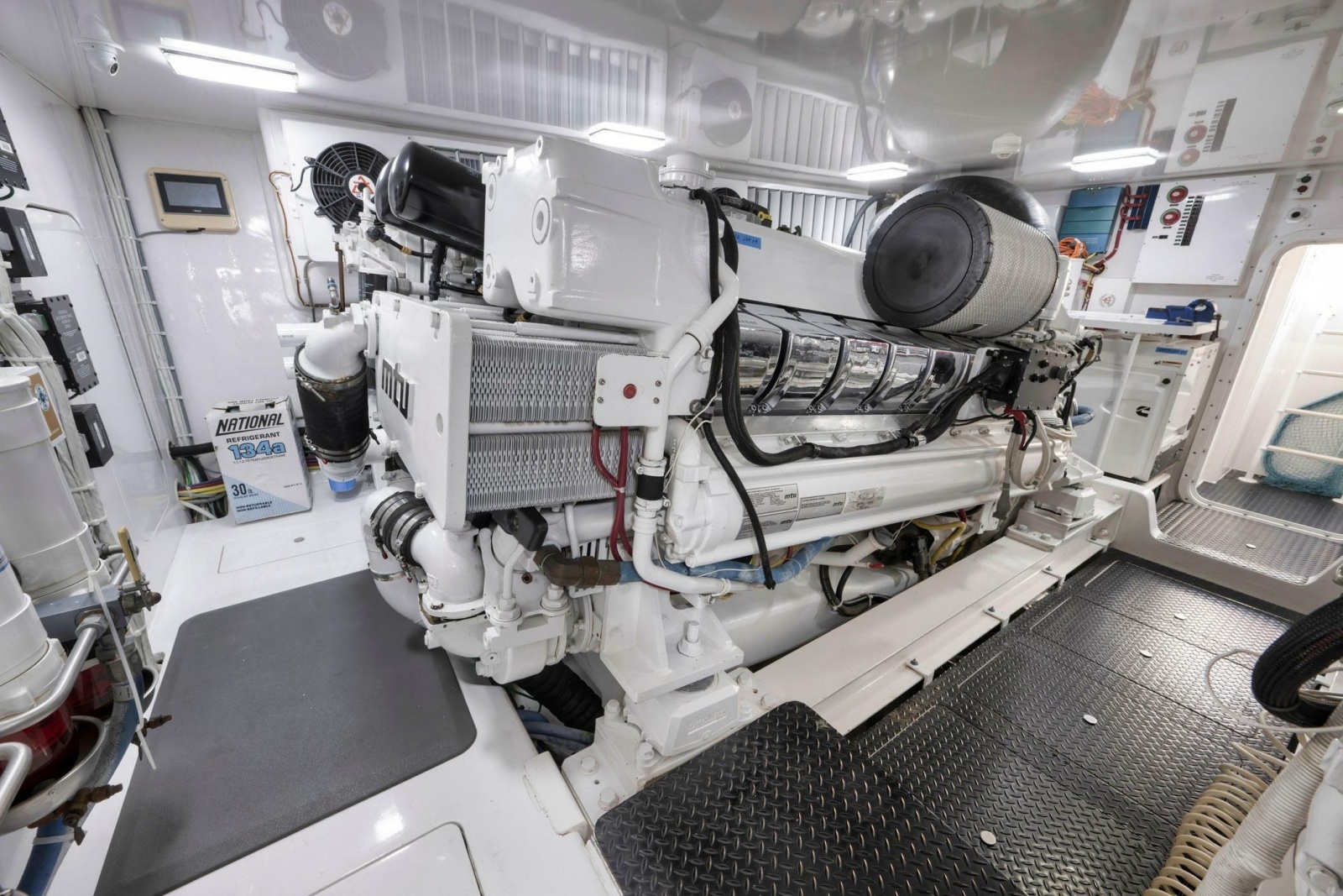 2015 Viking 70 Convertible