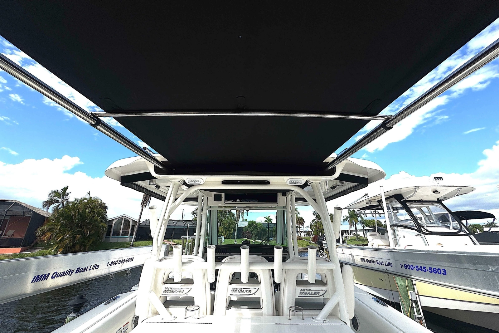 2014 Boston Whaler 350 Outrage
