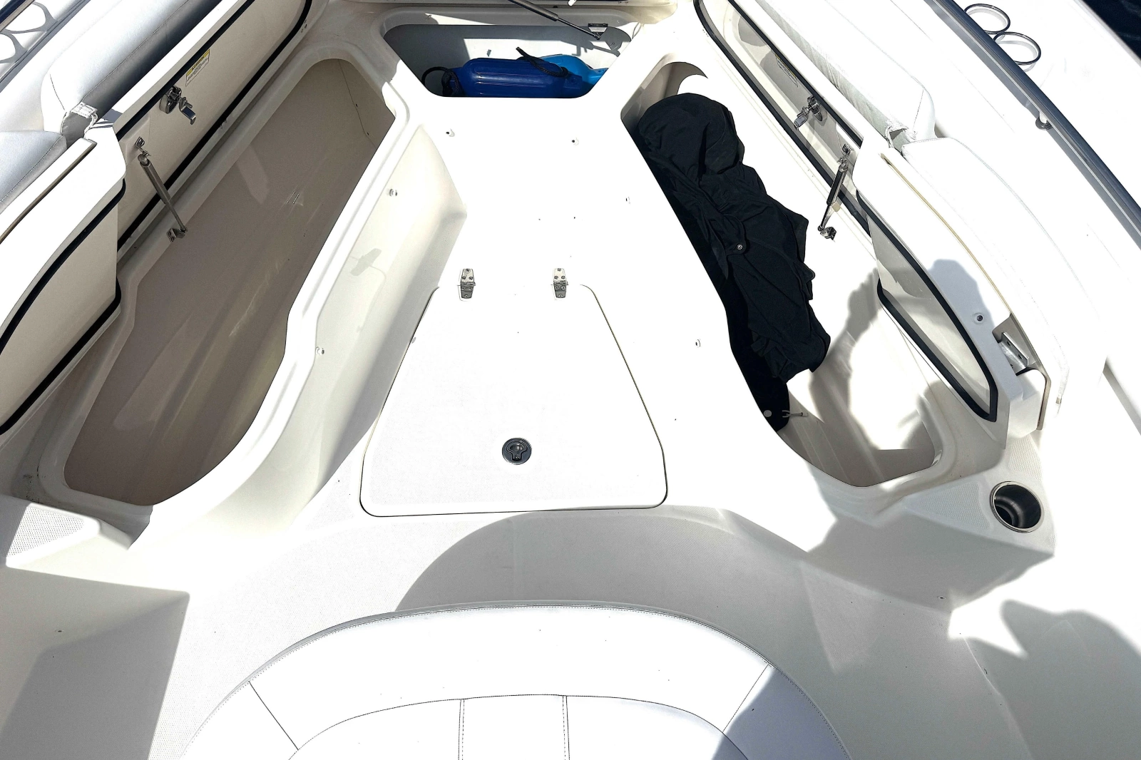 2014 Boston Whaler 350 Outrage