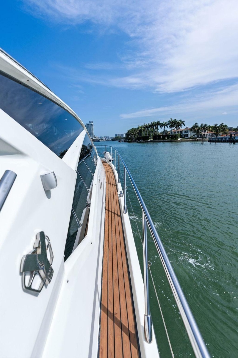 2014 Cranchi 56 HT