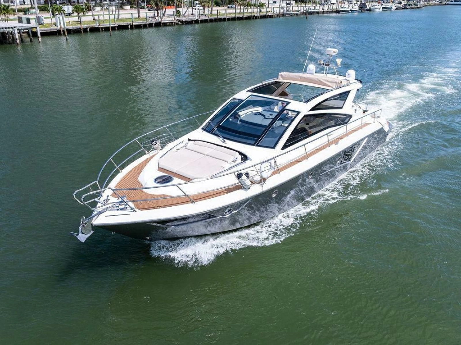 2014 Cranchi 56 HT