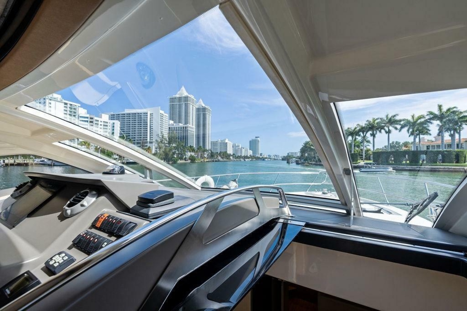 2014 Cranchi 56 HT