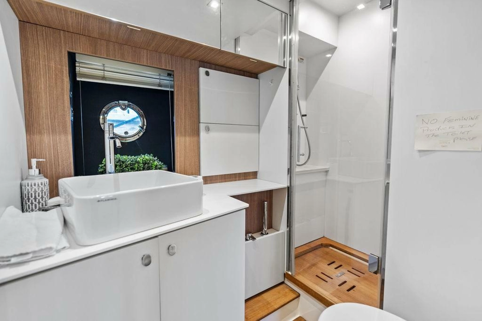 2014 Cranchi 56 HT
