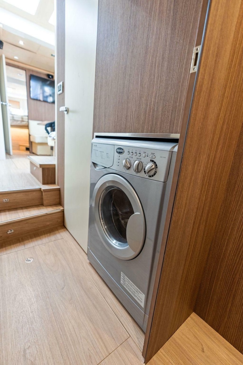 2014 Cranchi 56 HT