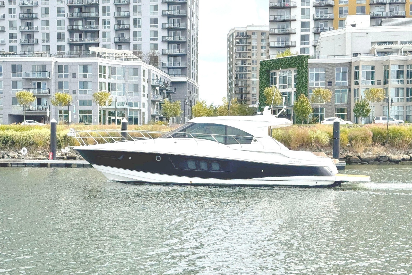 2014 Cruisers Yachts 45 Cantius