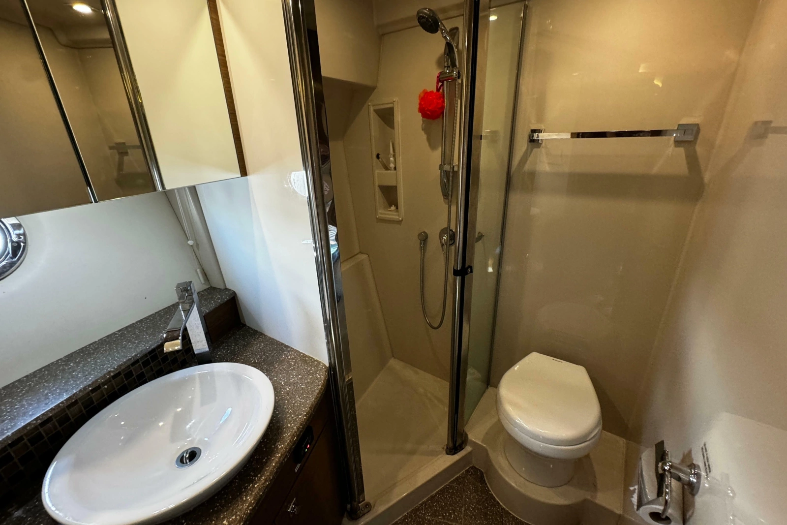 2014 Cruisers Yachts 45 Cantius