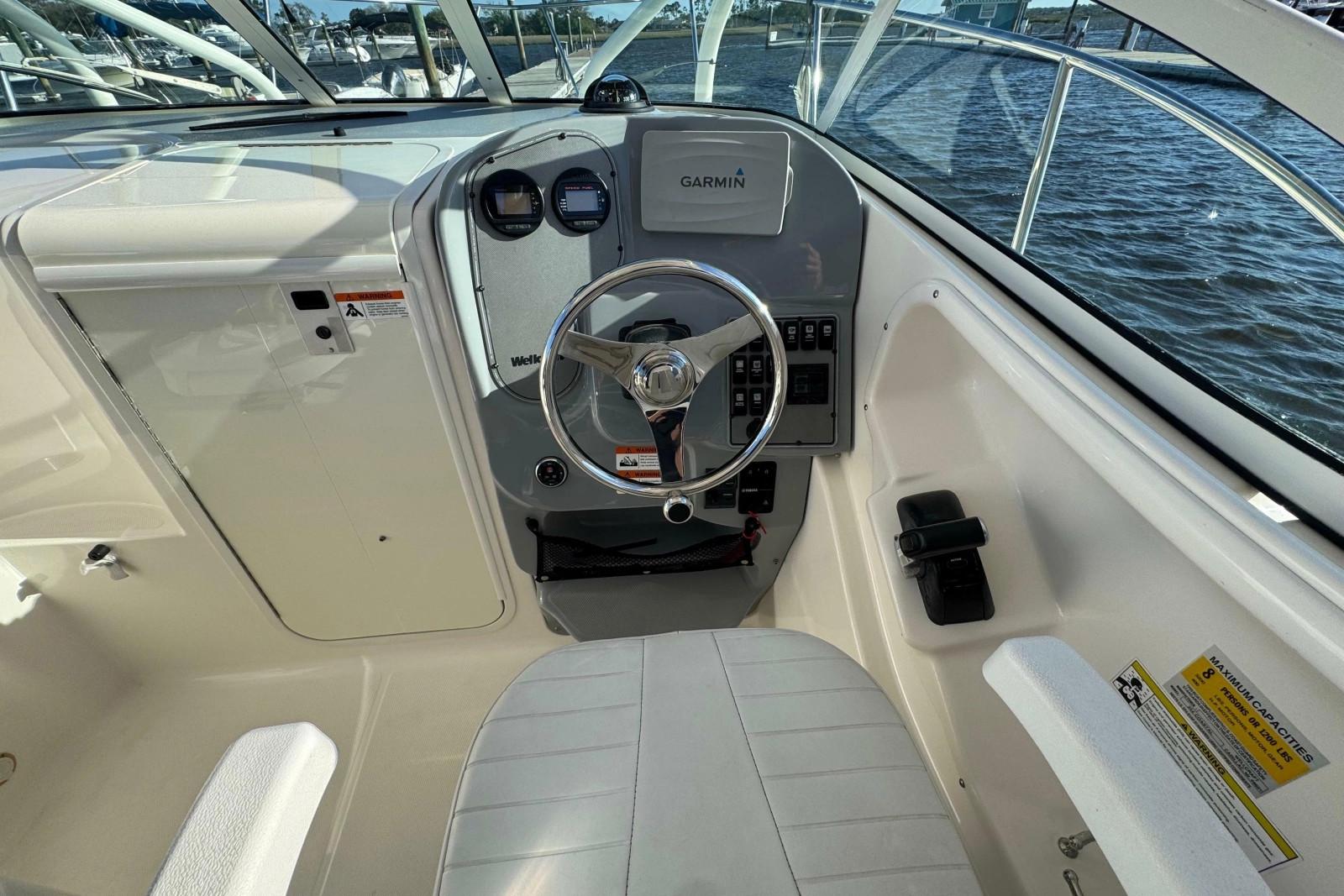 2014 Wellcraft 252 Coastal