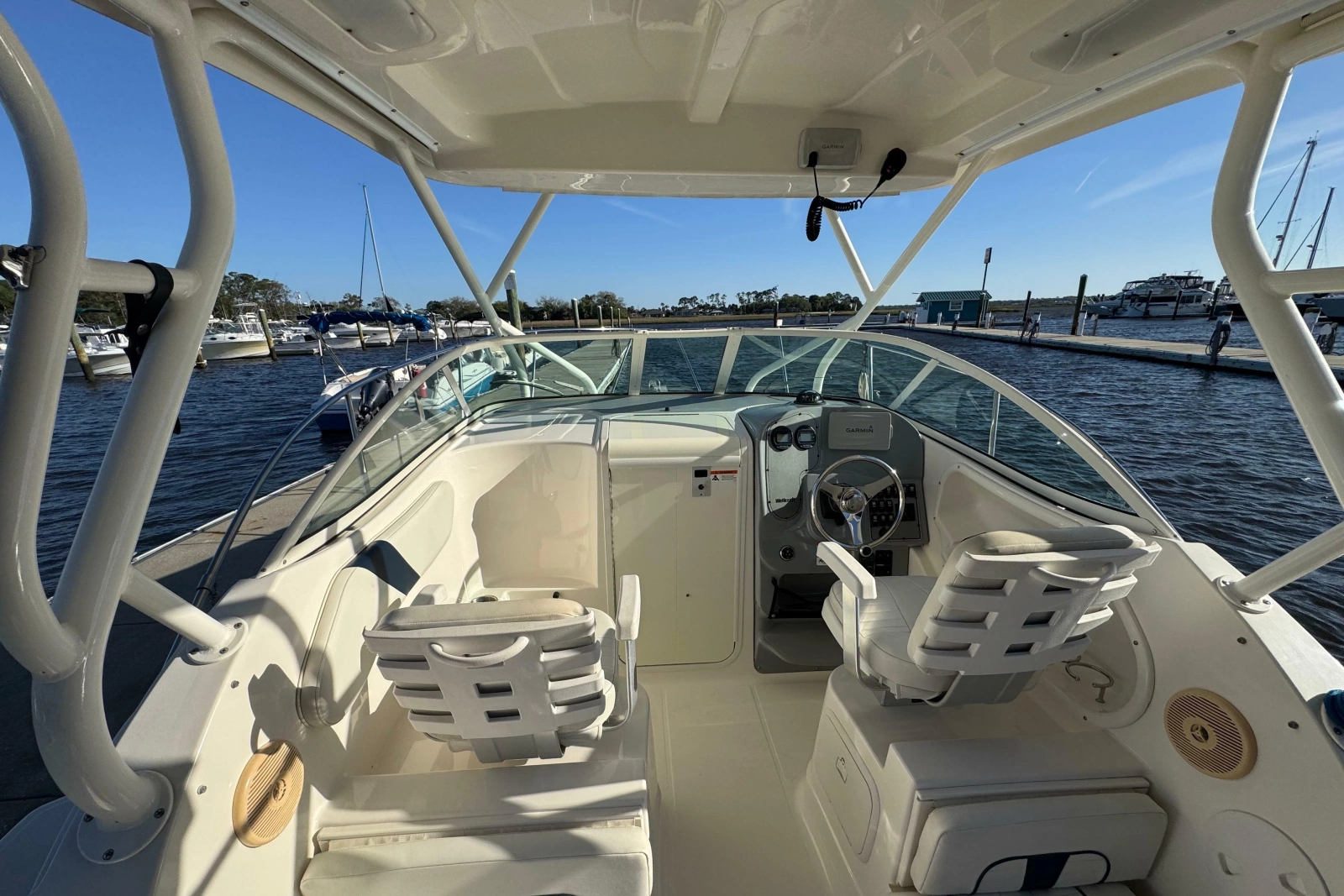 2014 Wellcraft 252 Coastal
