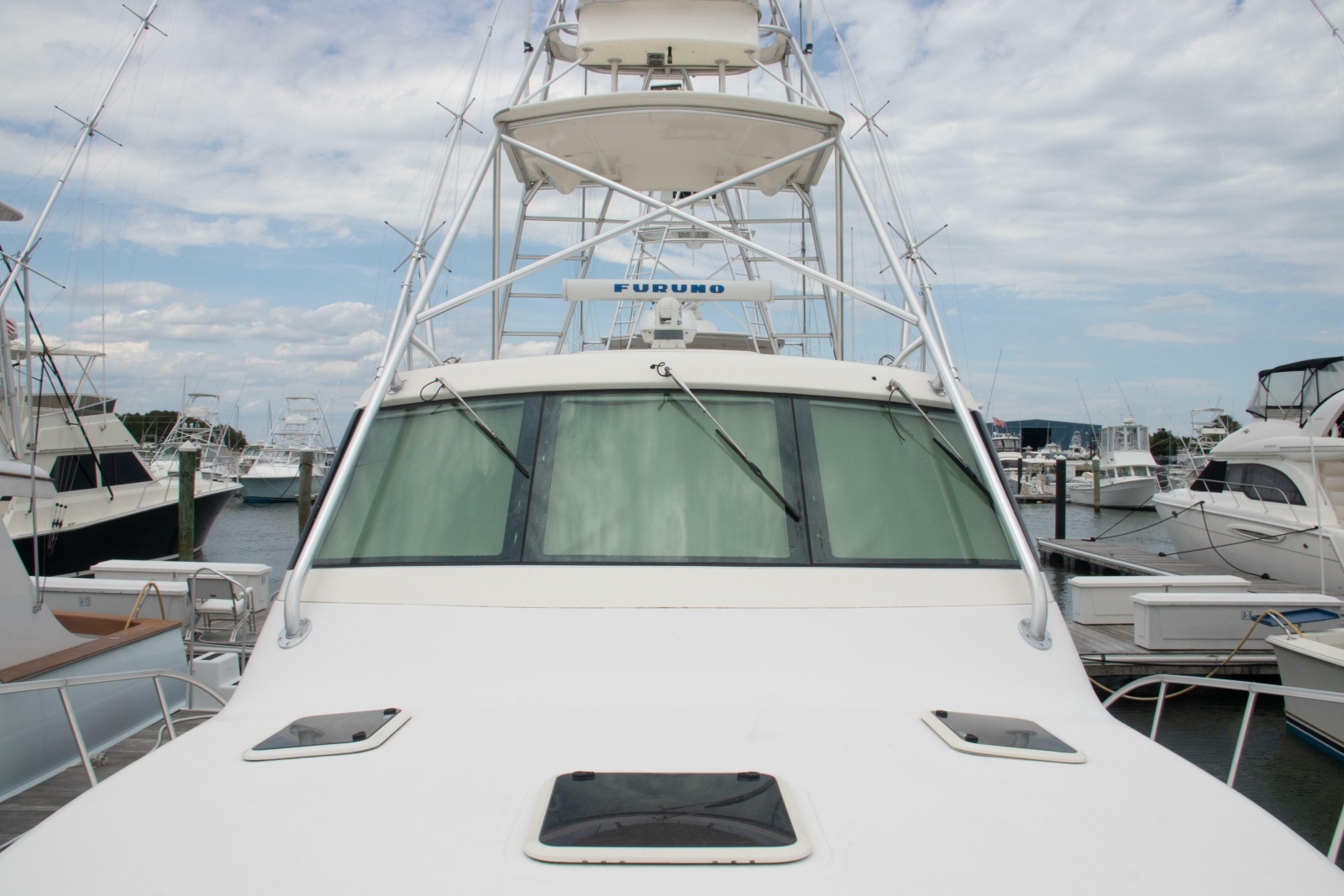 2013 Henriques 42 Express Hardtop