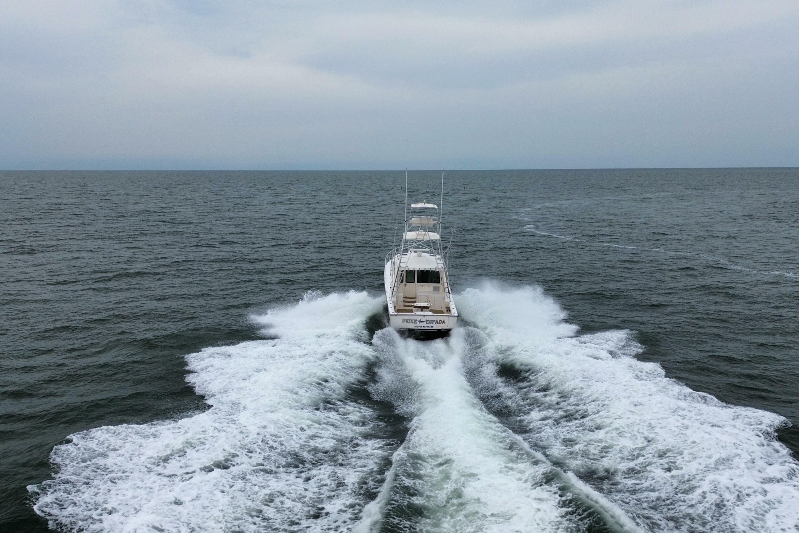 2013 Henriques 42 Express Hardtop