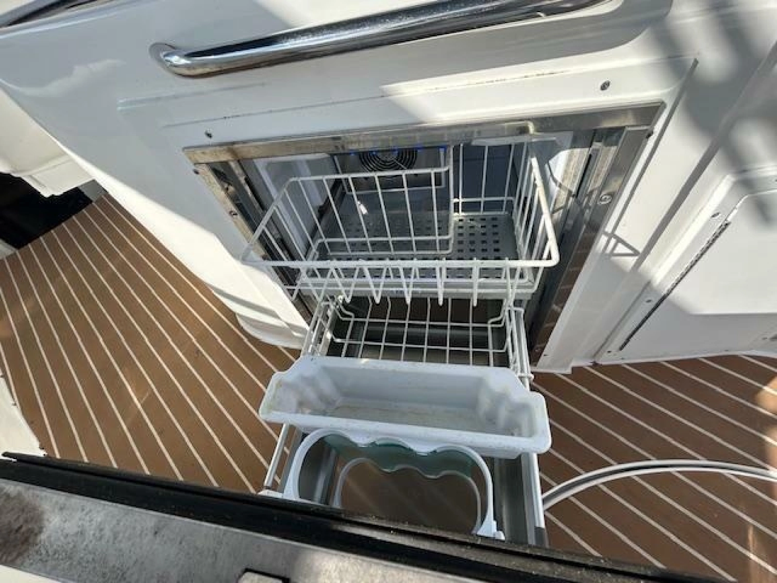 2013 Rinker 290 Express Cruiser