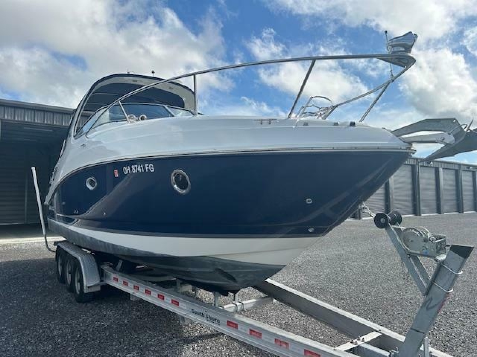 2013 Rinker 290 Express Cruiser
