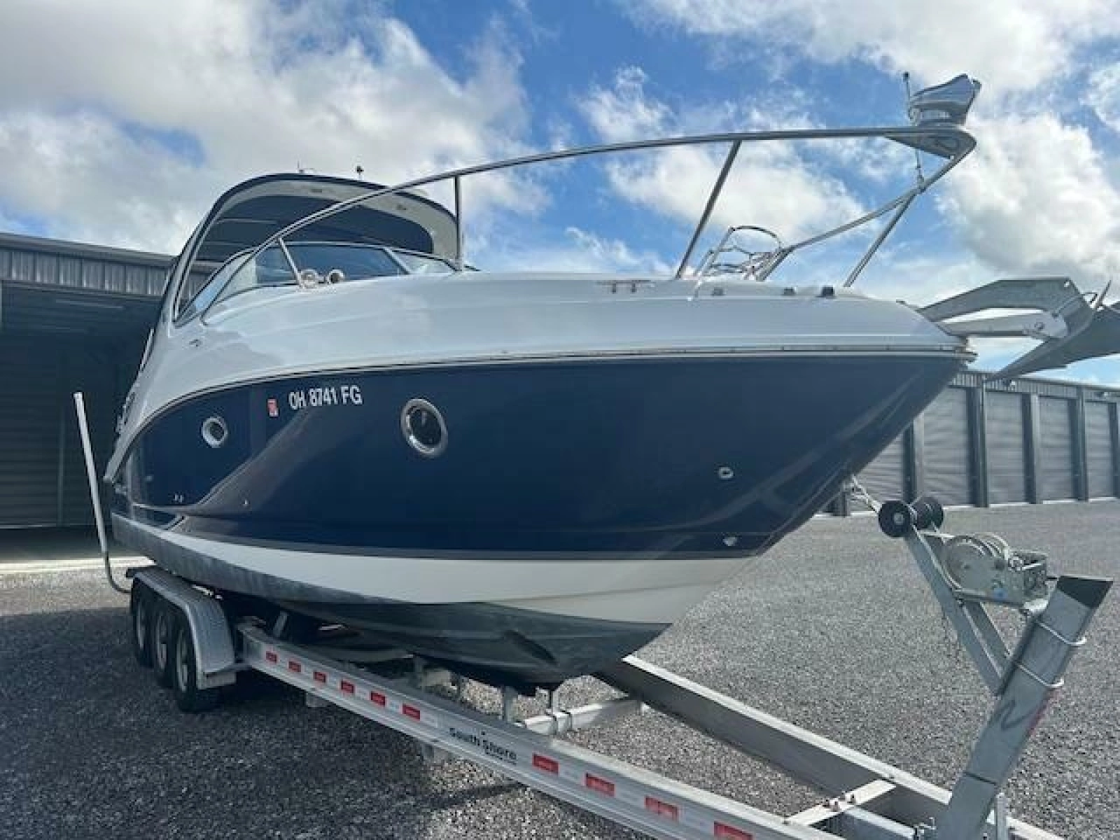 2013 Rinker 290 Express Cruiser