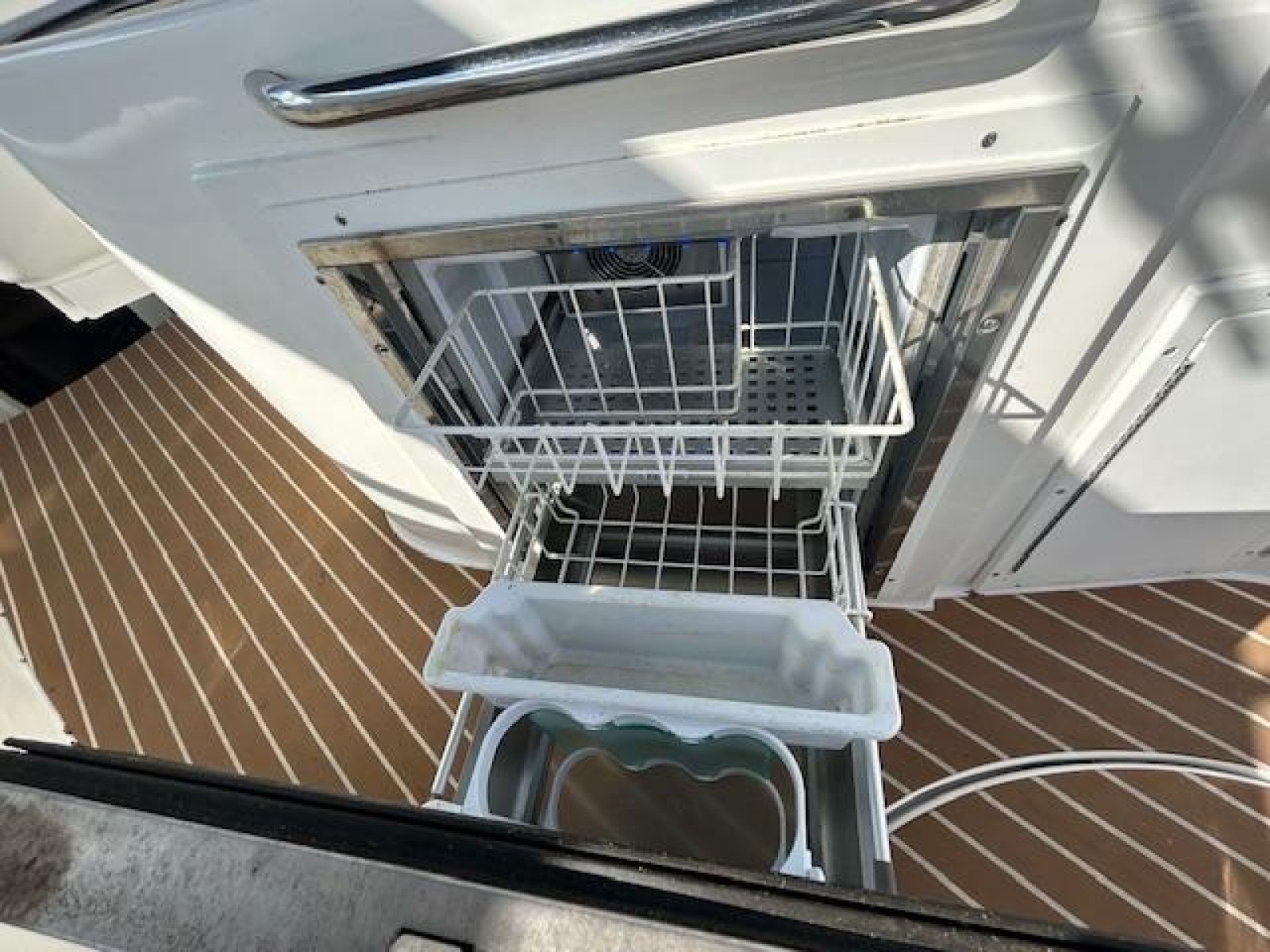 2013 Rinker 290 Express Cruiser
