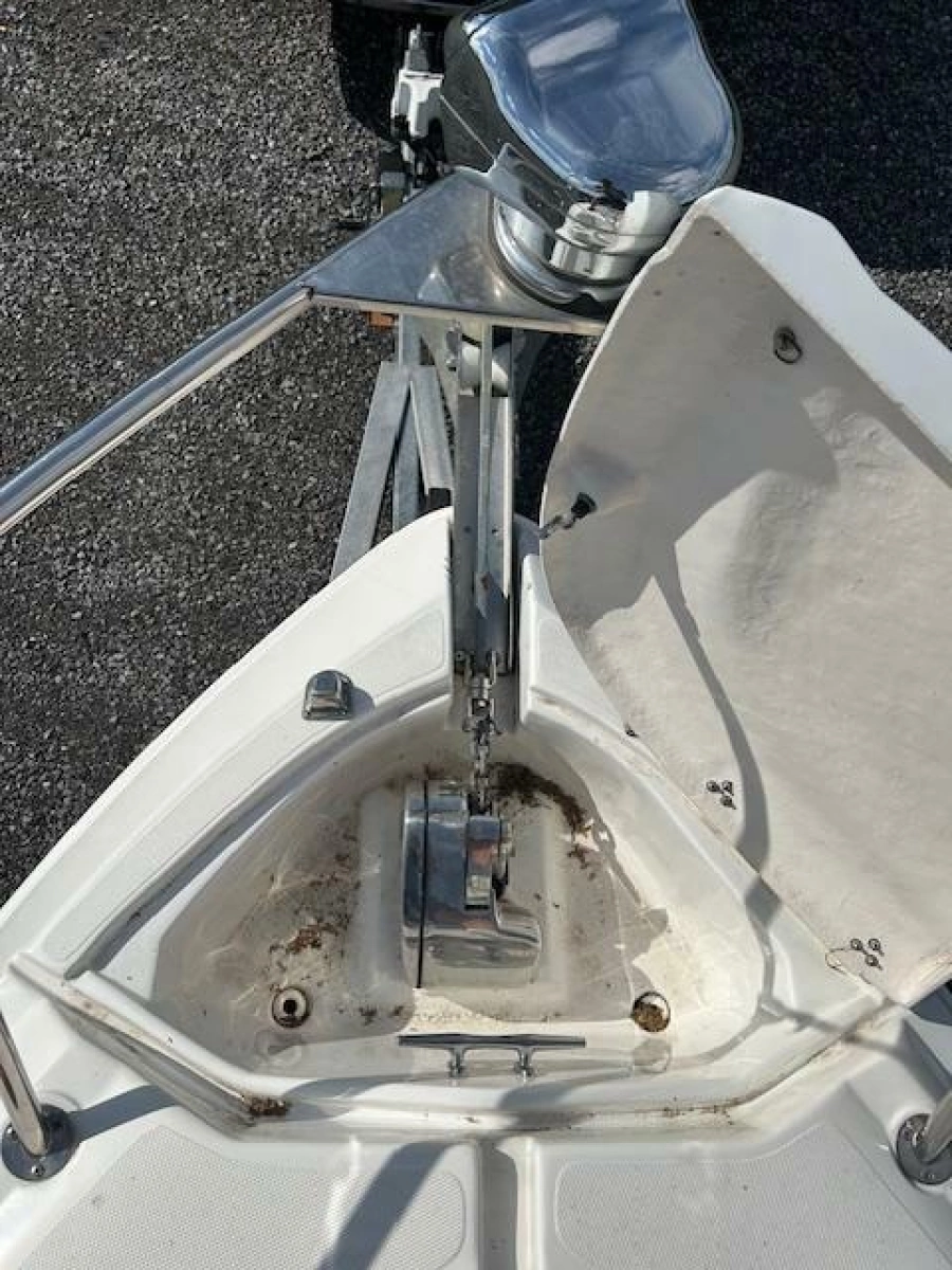 2013 Rinker 290 Express Cruiser