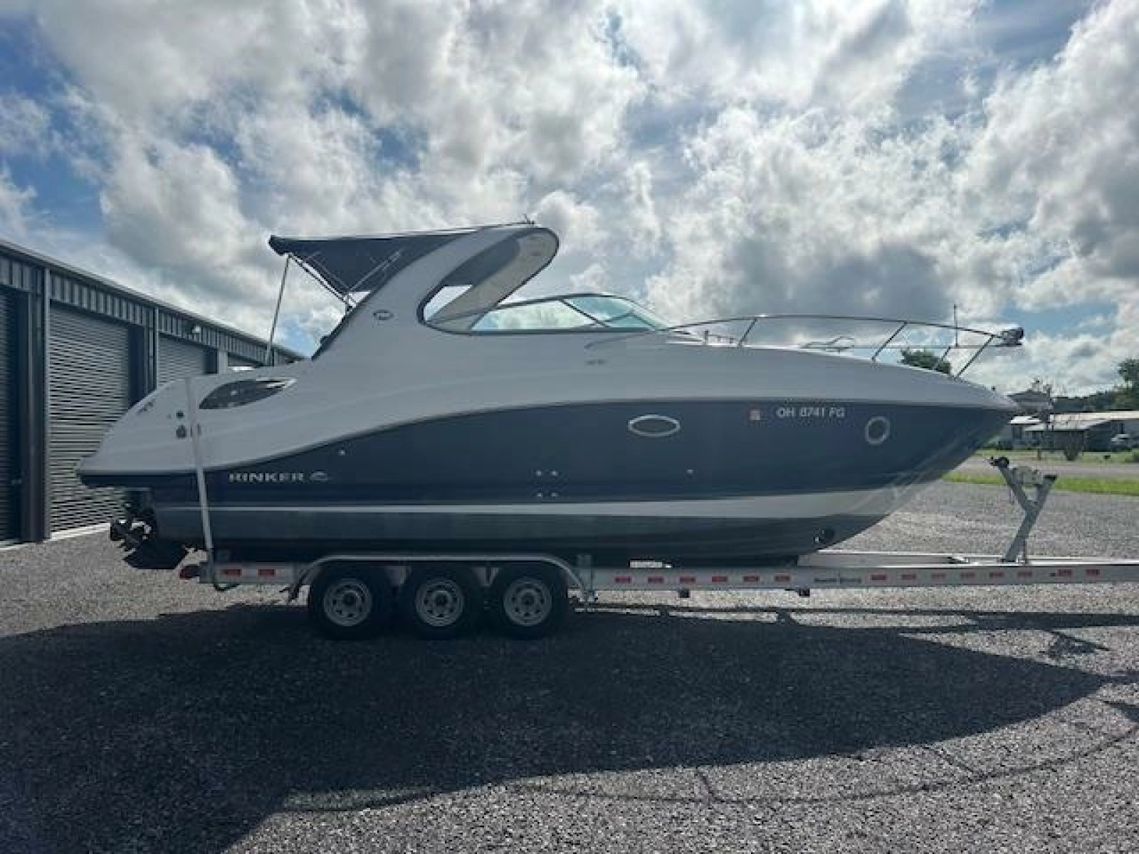 2013 Rinker 290 Express Cruiser