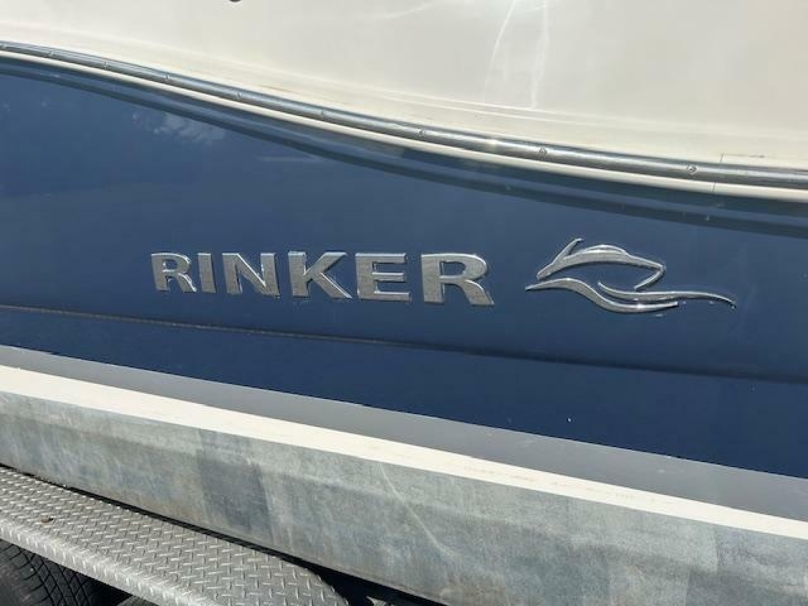 2013 Rinker 290 Express Cruiser