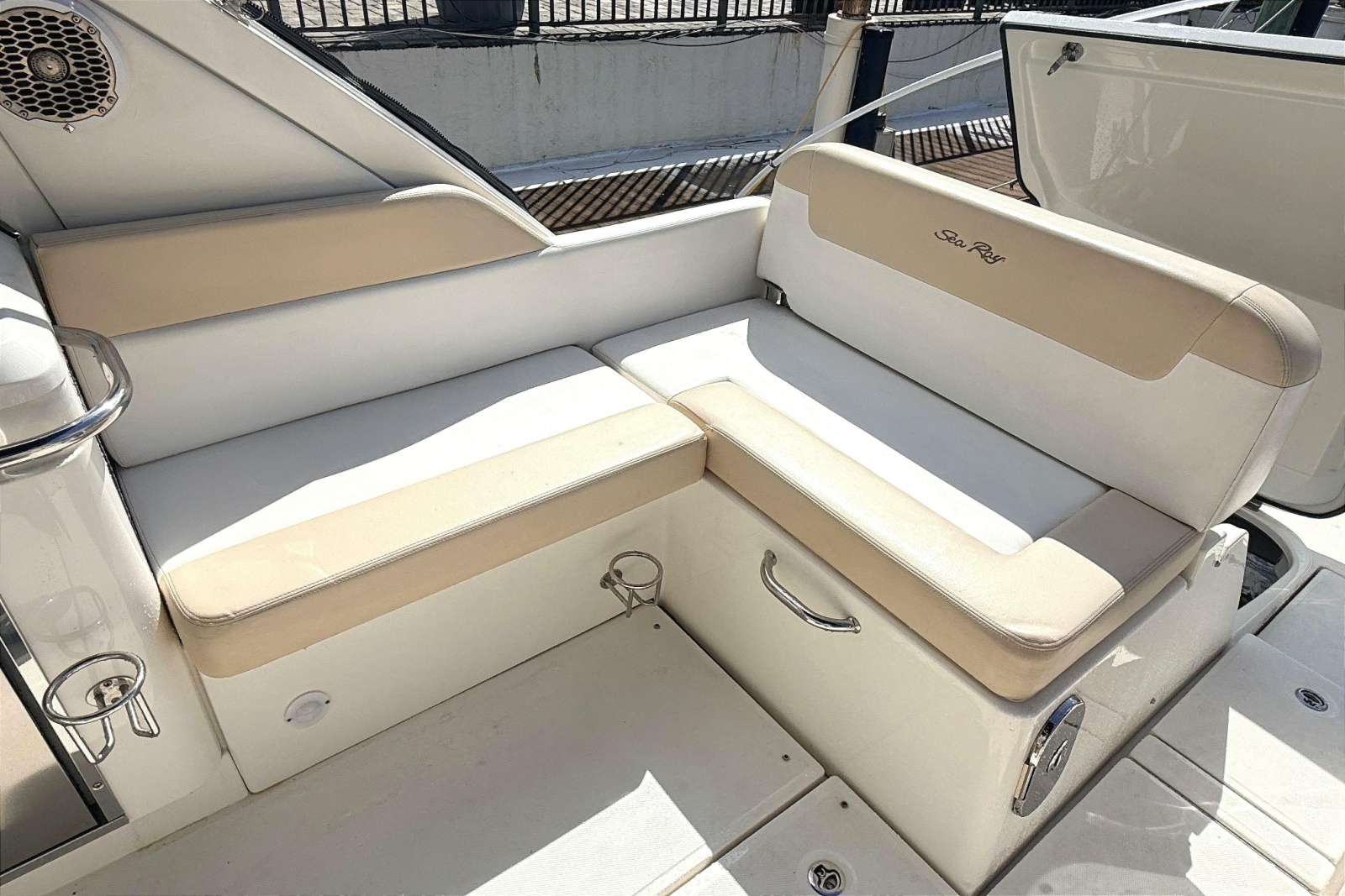 2013 Sea Ray 370 Venture