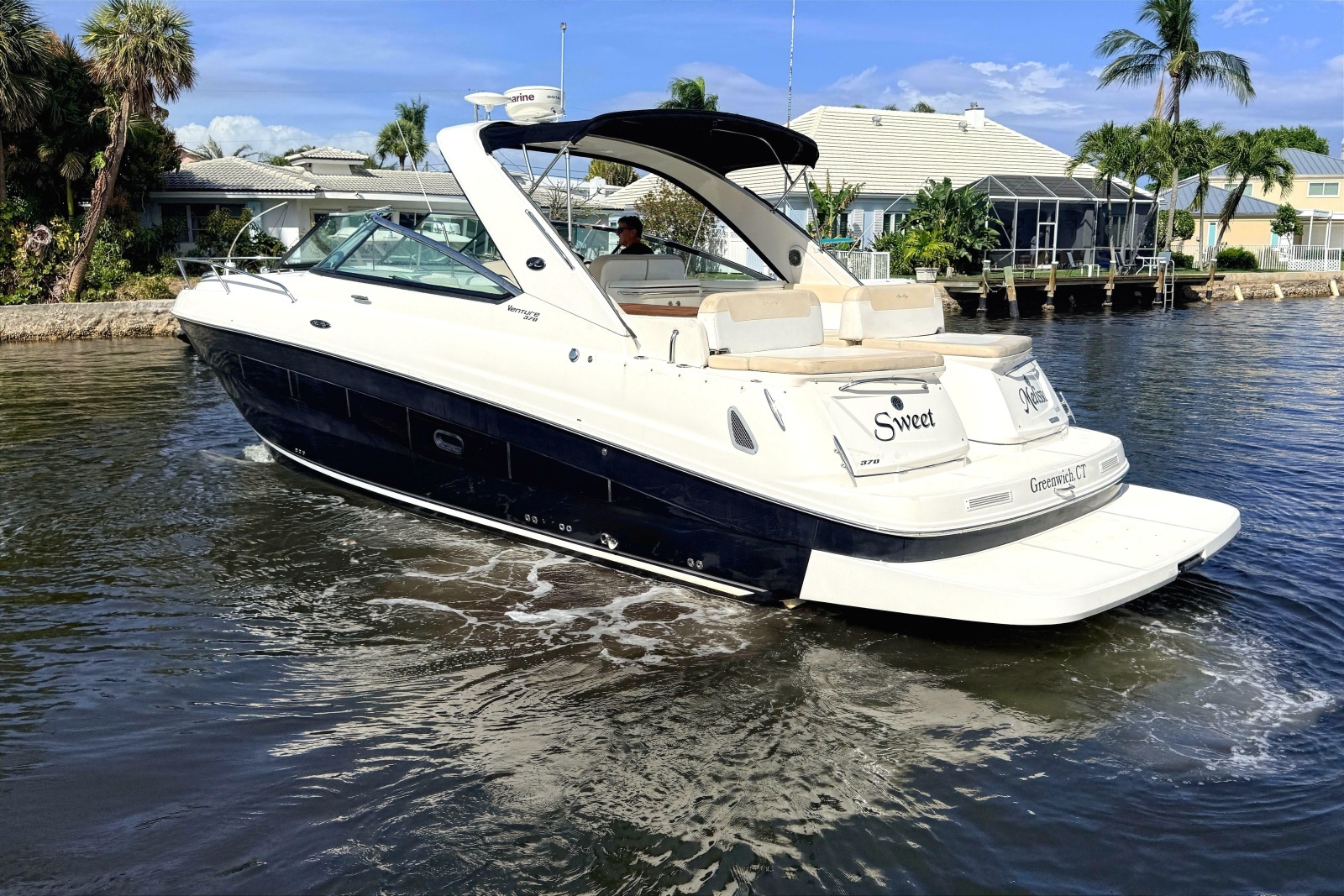 2013 Sea Ray 370 Venture