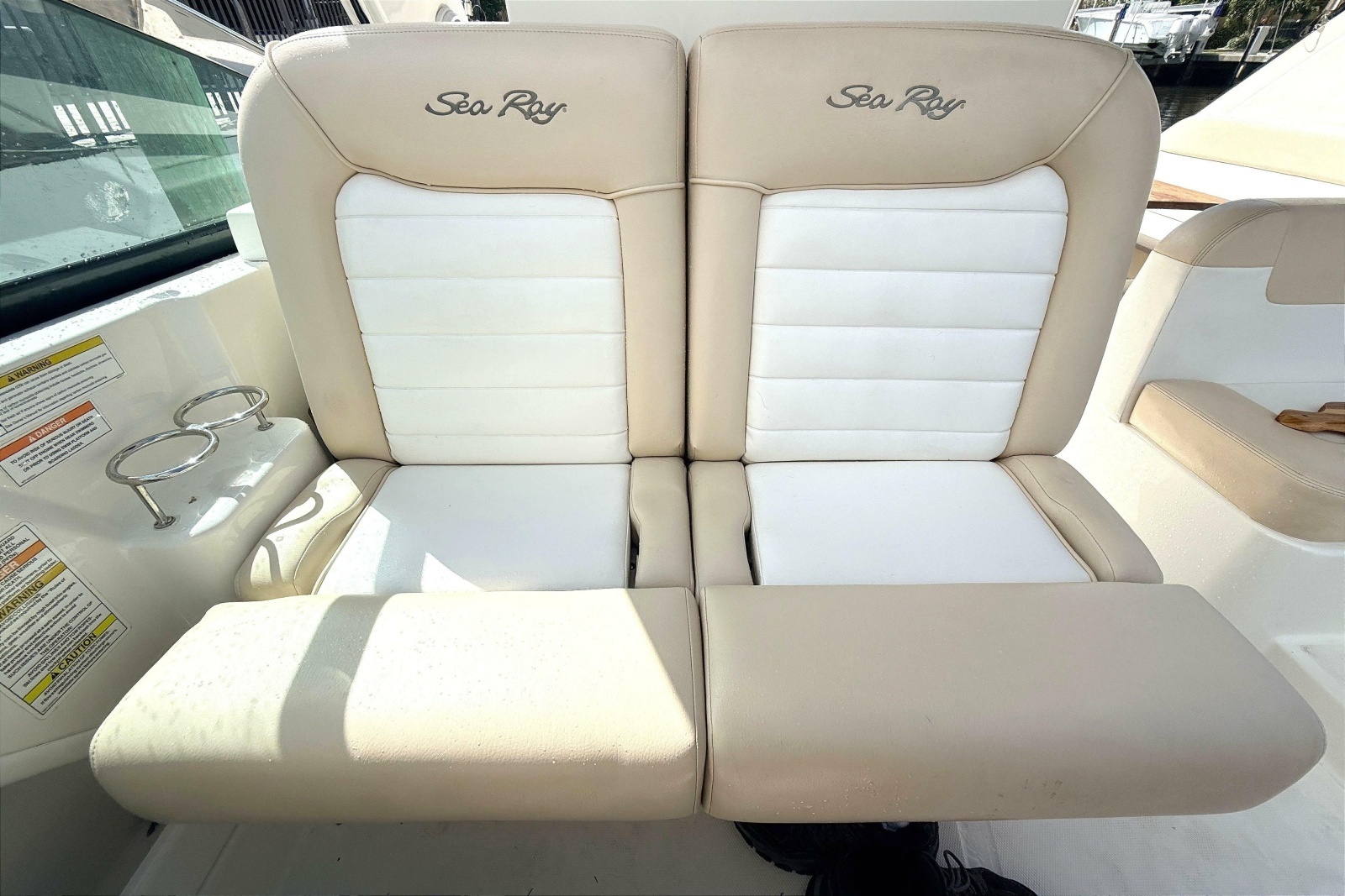 2013 Sea Ray 370 Venture