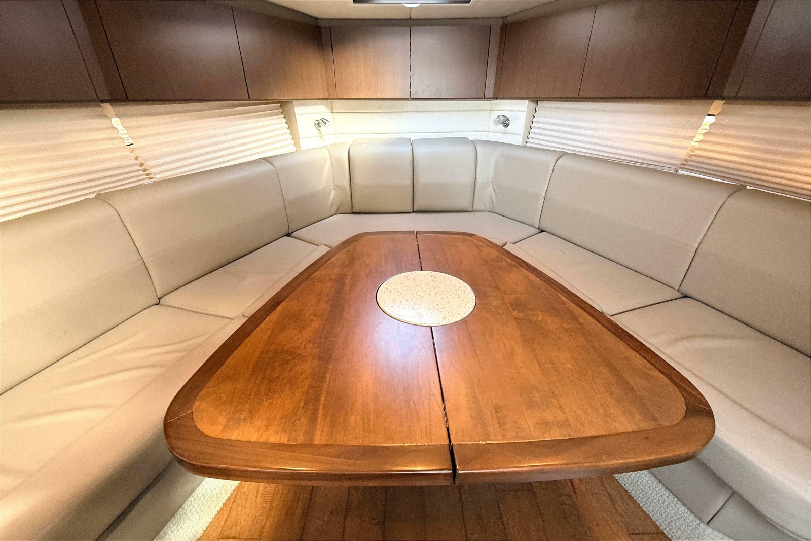 2013 Sea Ray 370 Venture