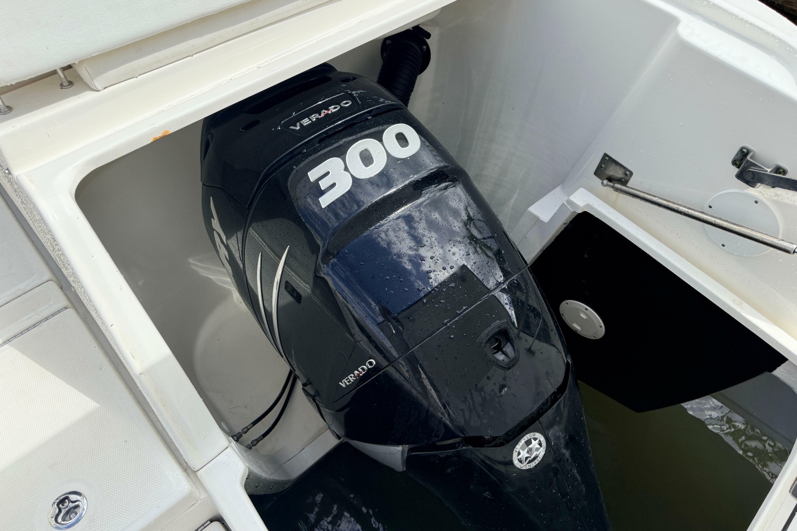 2013 Sea Ray 370 Venture