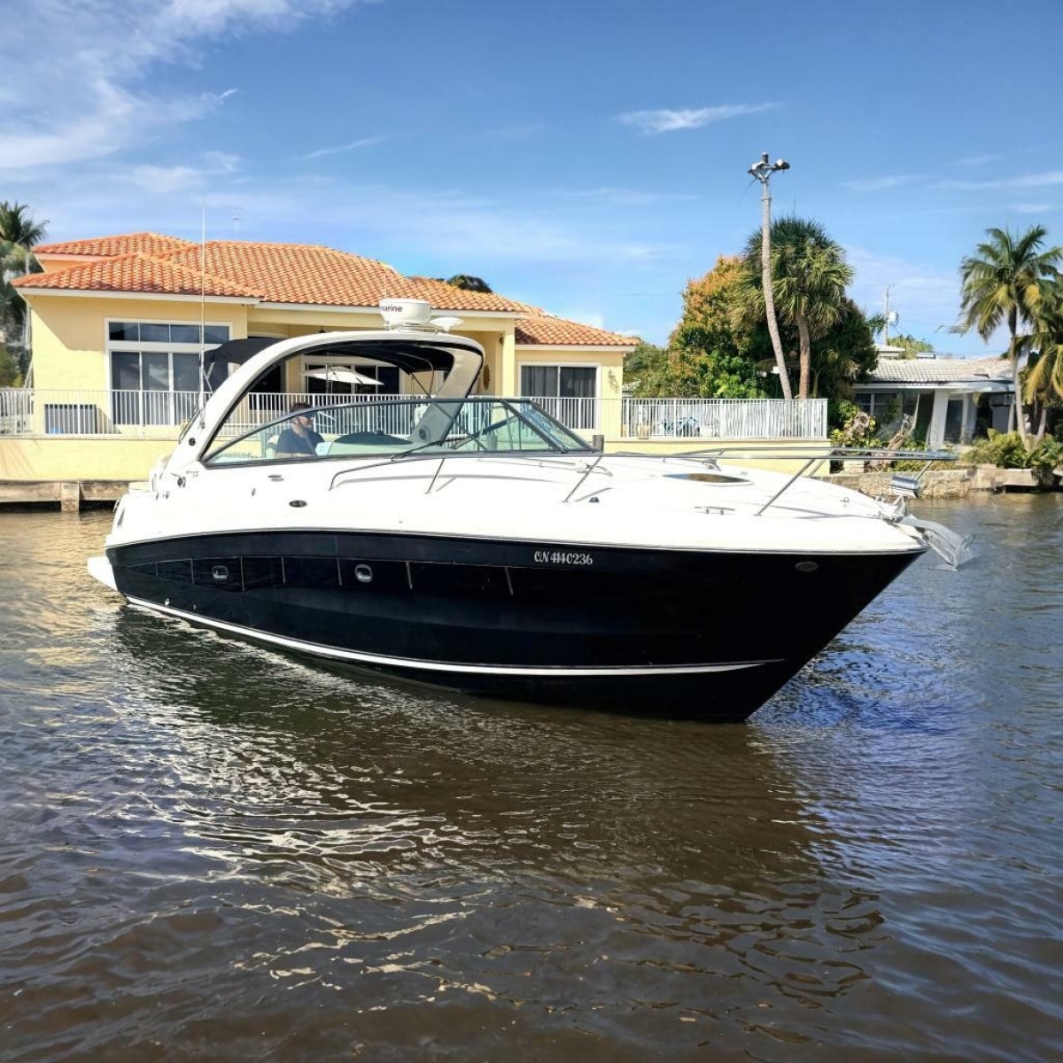 2013 Sea Ray 370 Venture
