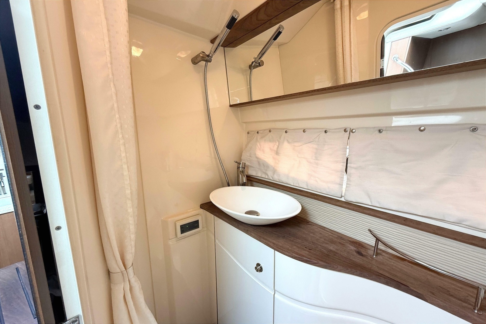 2013 Sea Ray Sundancer 350