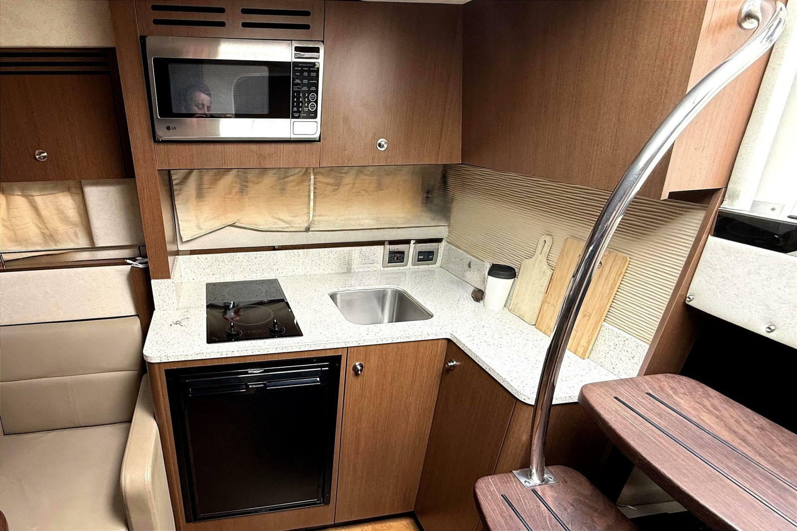 2013 Sea Ray Sundancer 350