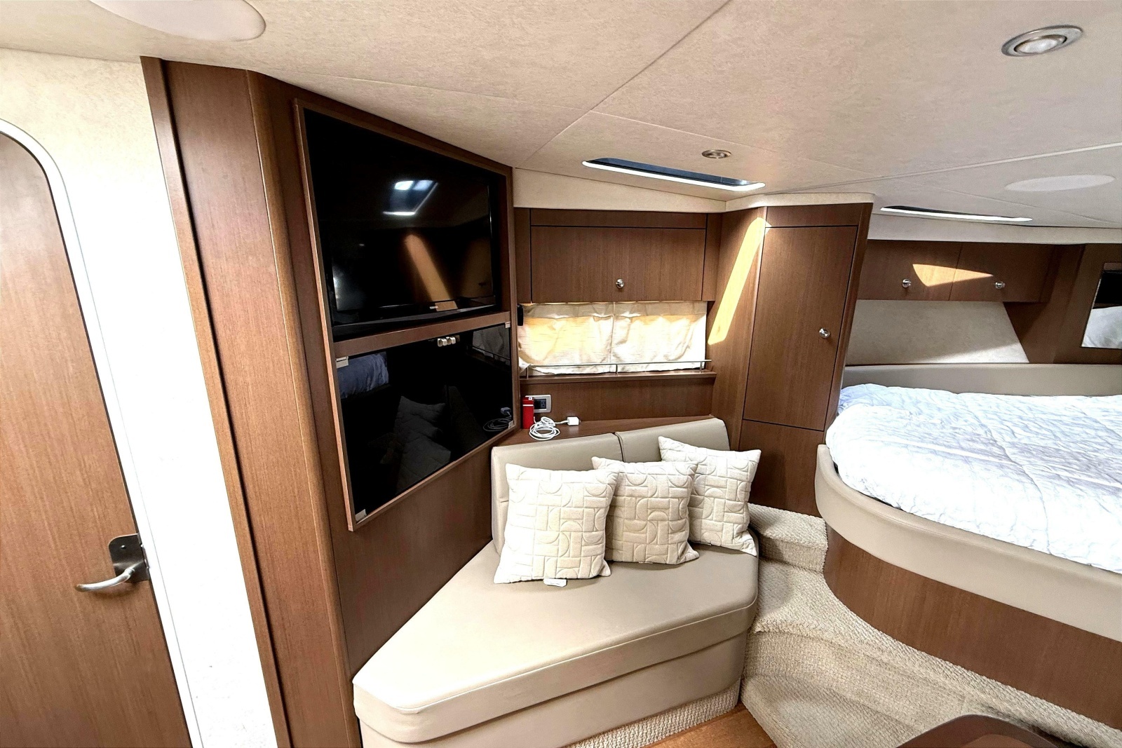 2013 Sea Ray Sundancer 350