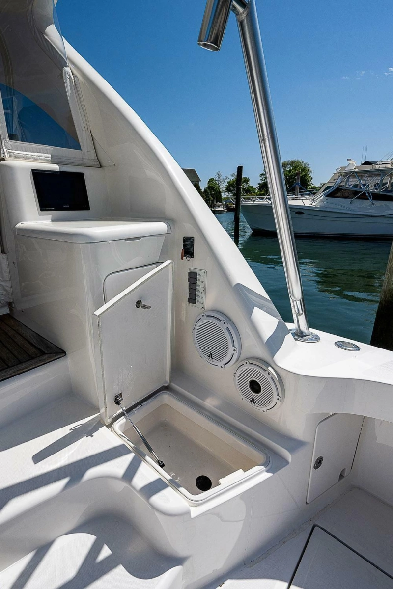 2012 Cabo 44 Hardtop Express