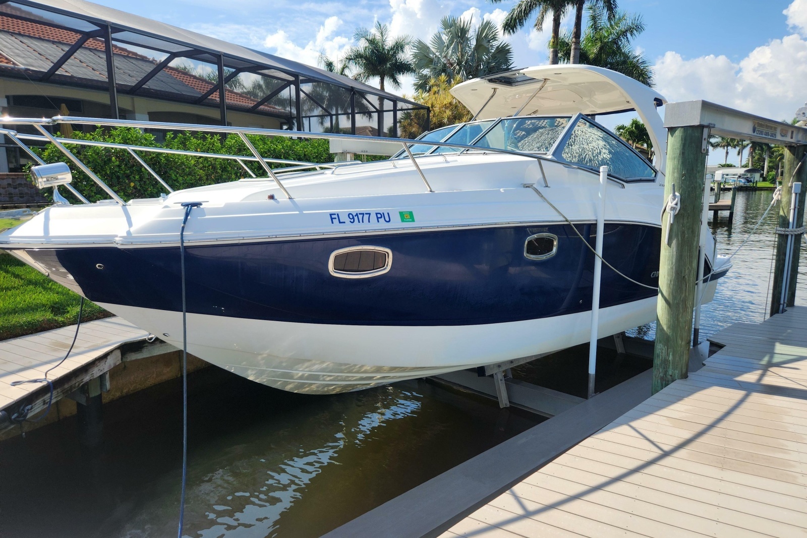 2012 Chaparral 310 Signature
