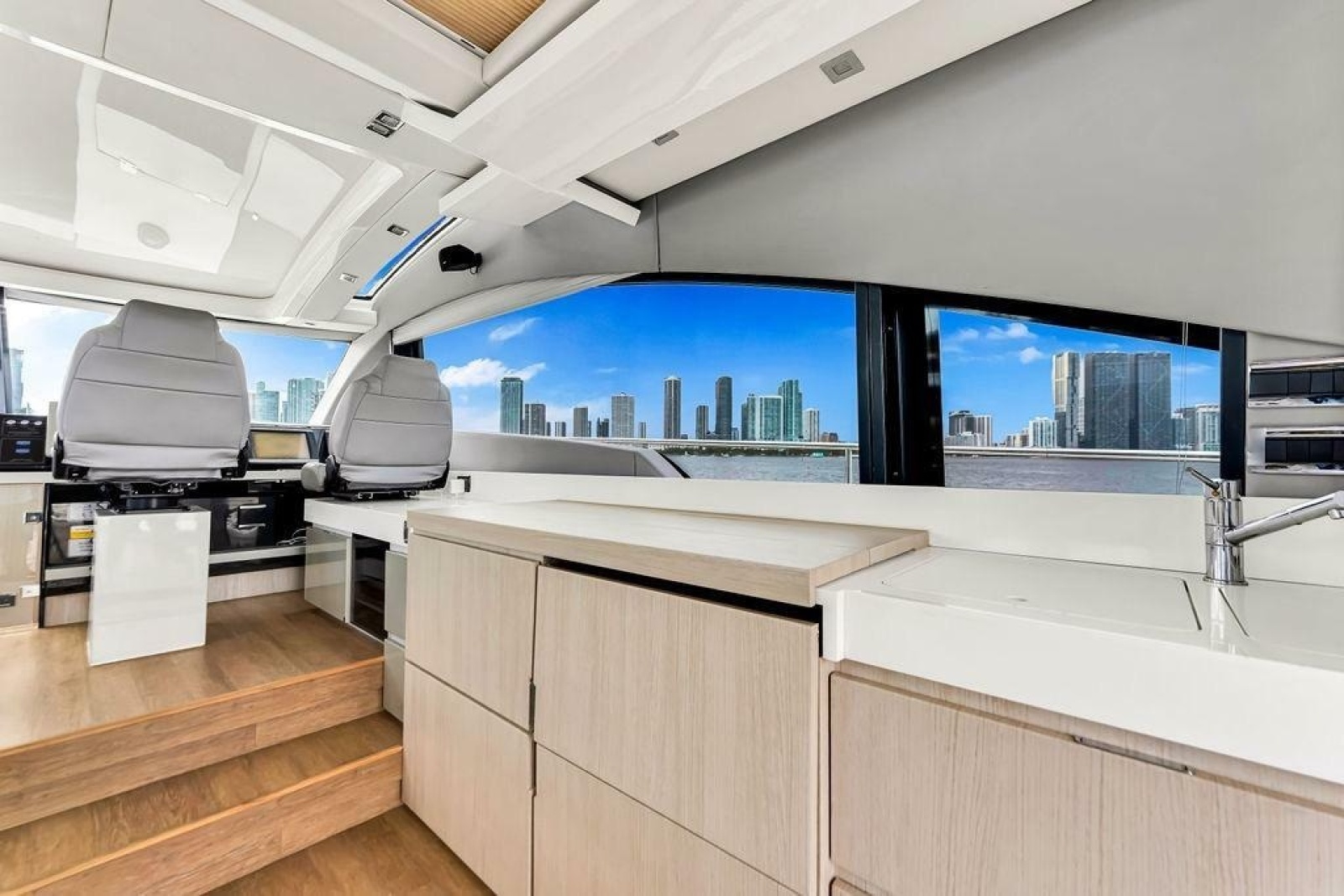 2012 Fairline Targa 58