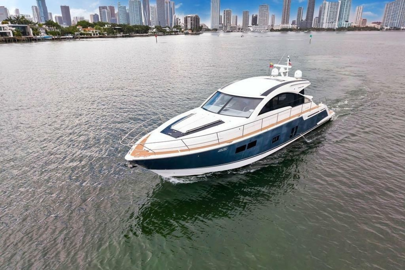 2012 Fairline Targa 58