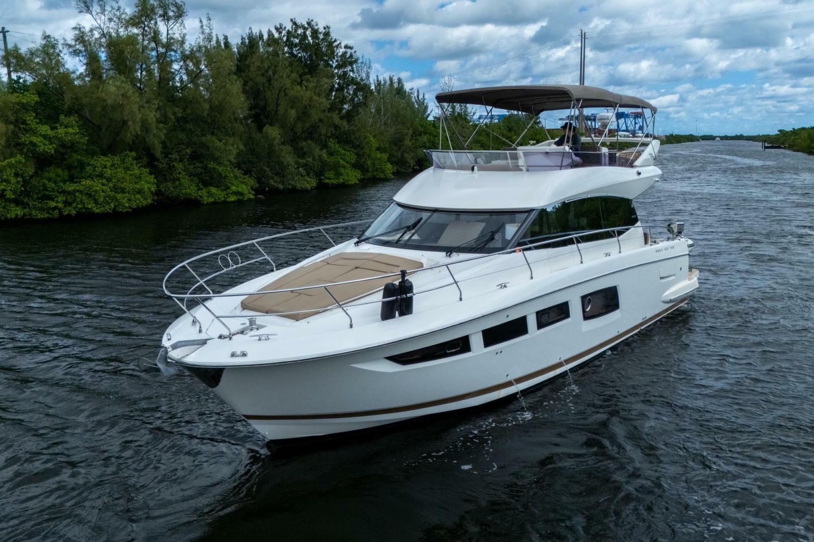 2012 Prestige 500