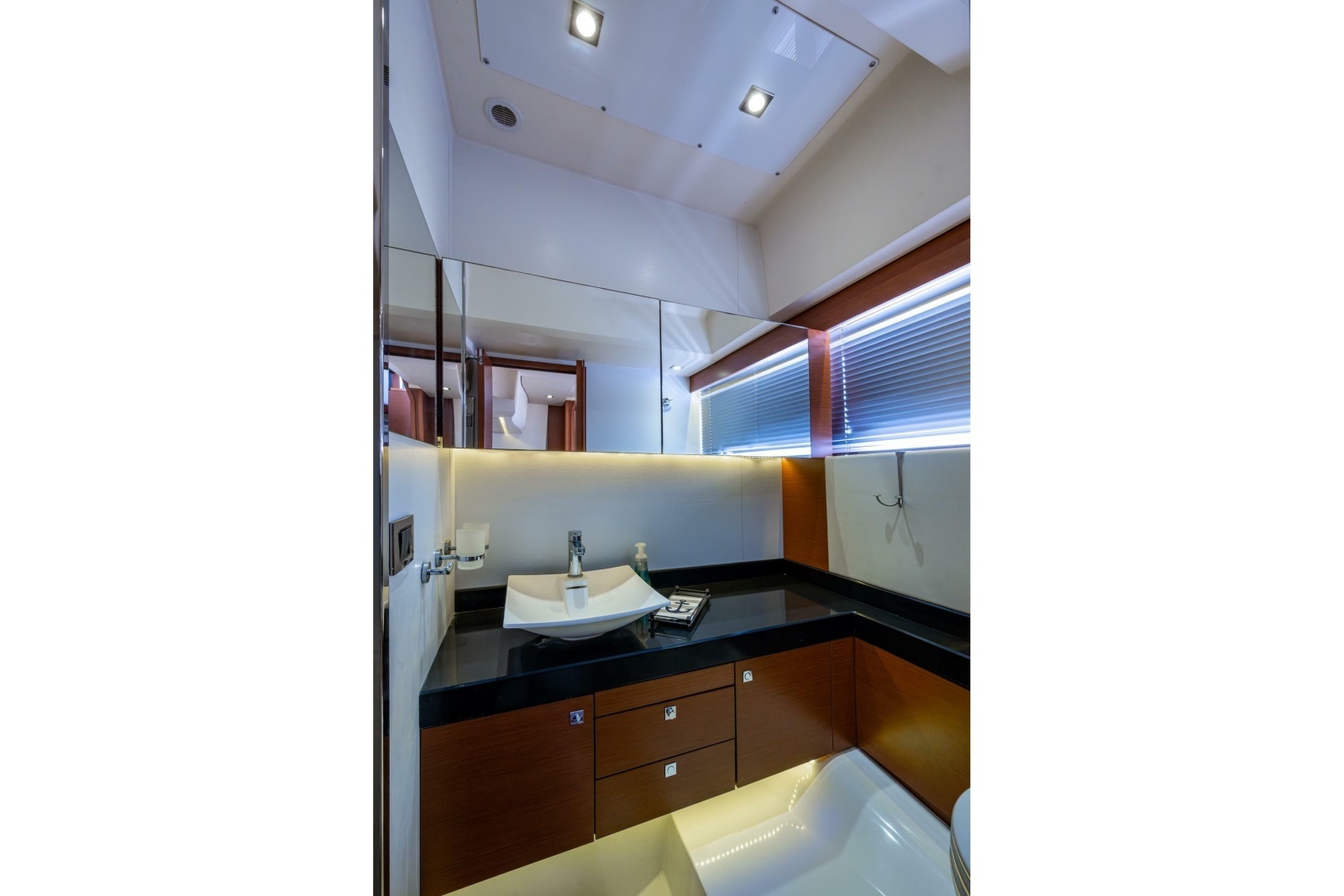 2012 Prestige 500