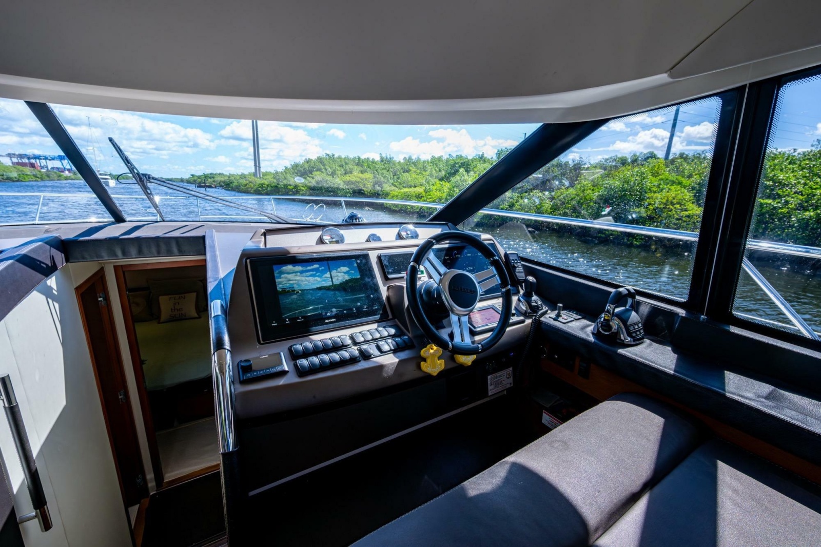 2012 Prestige 500