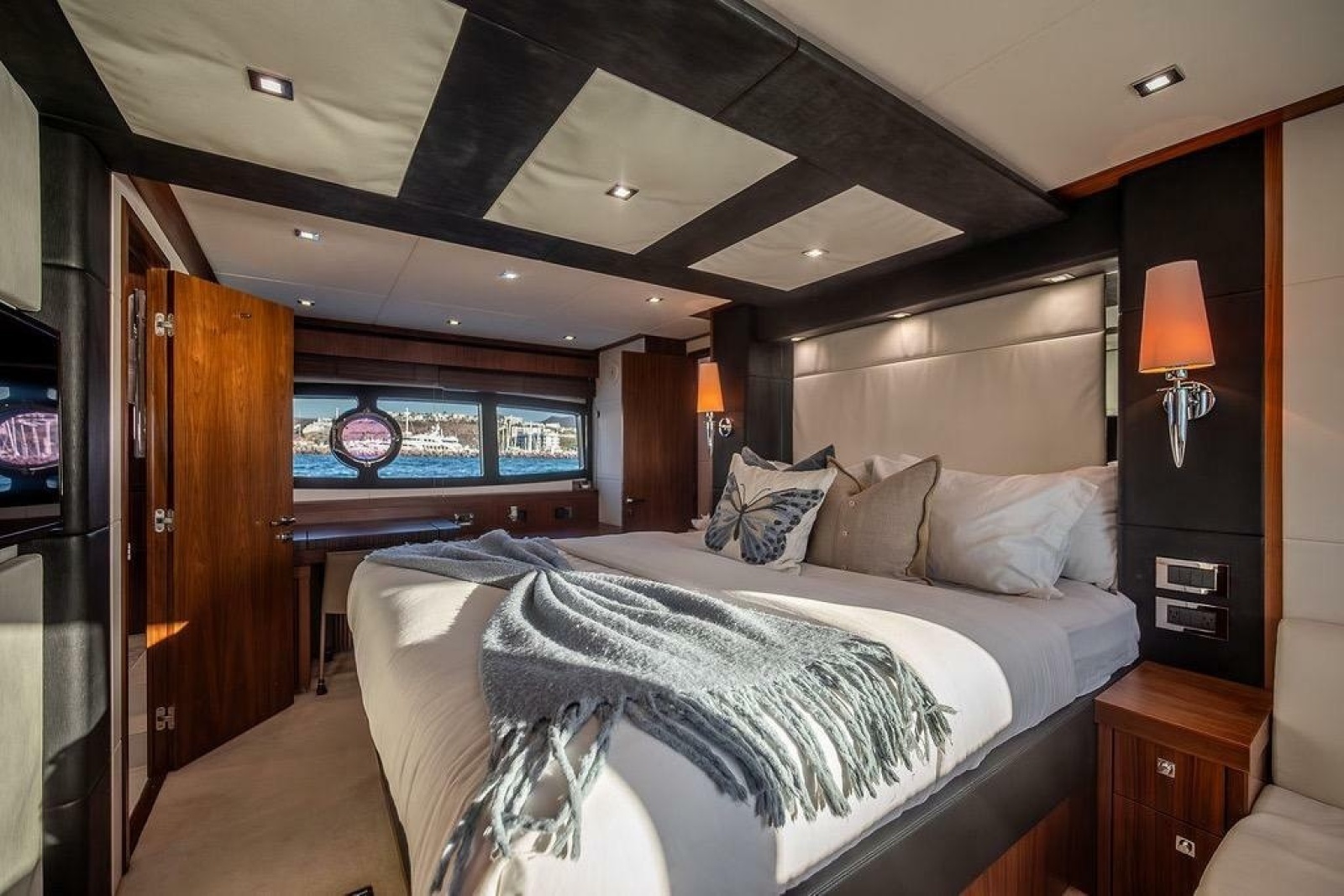 2012 Sunseeker Manhattan 73