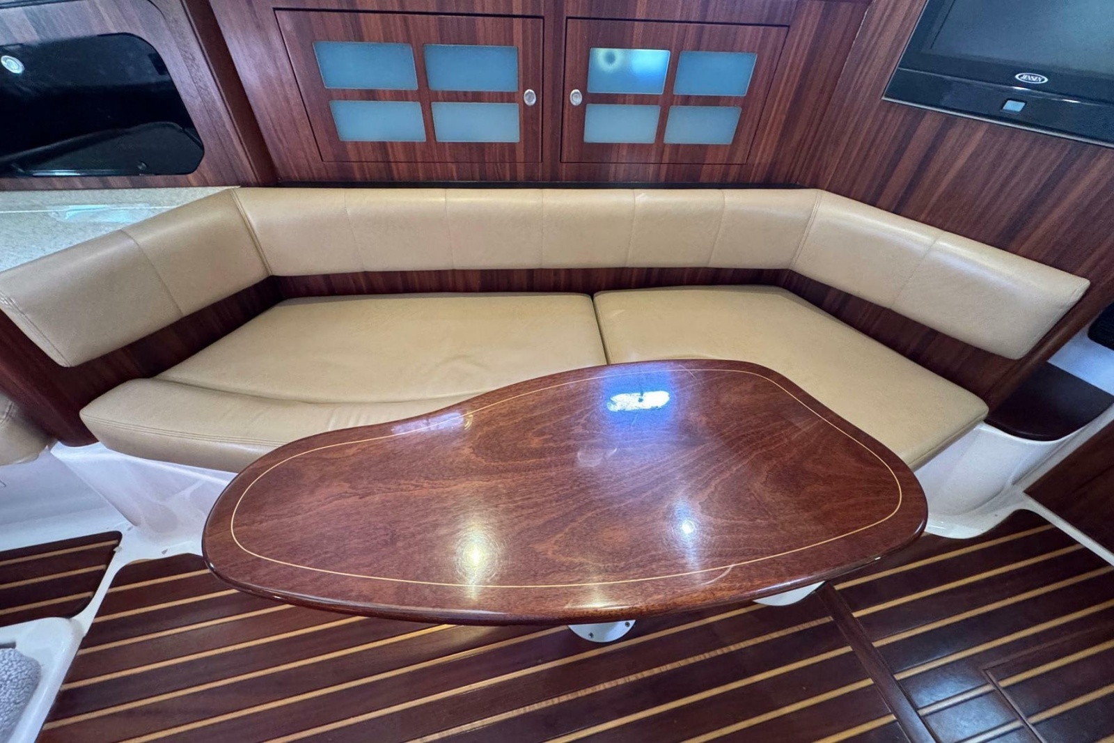 2011 Pursuit OS 375 Offshore