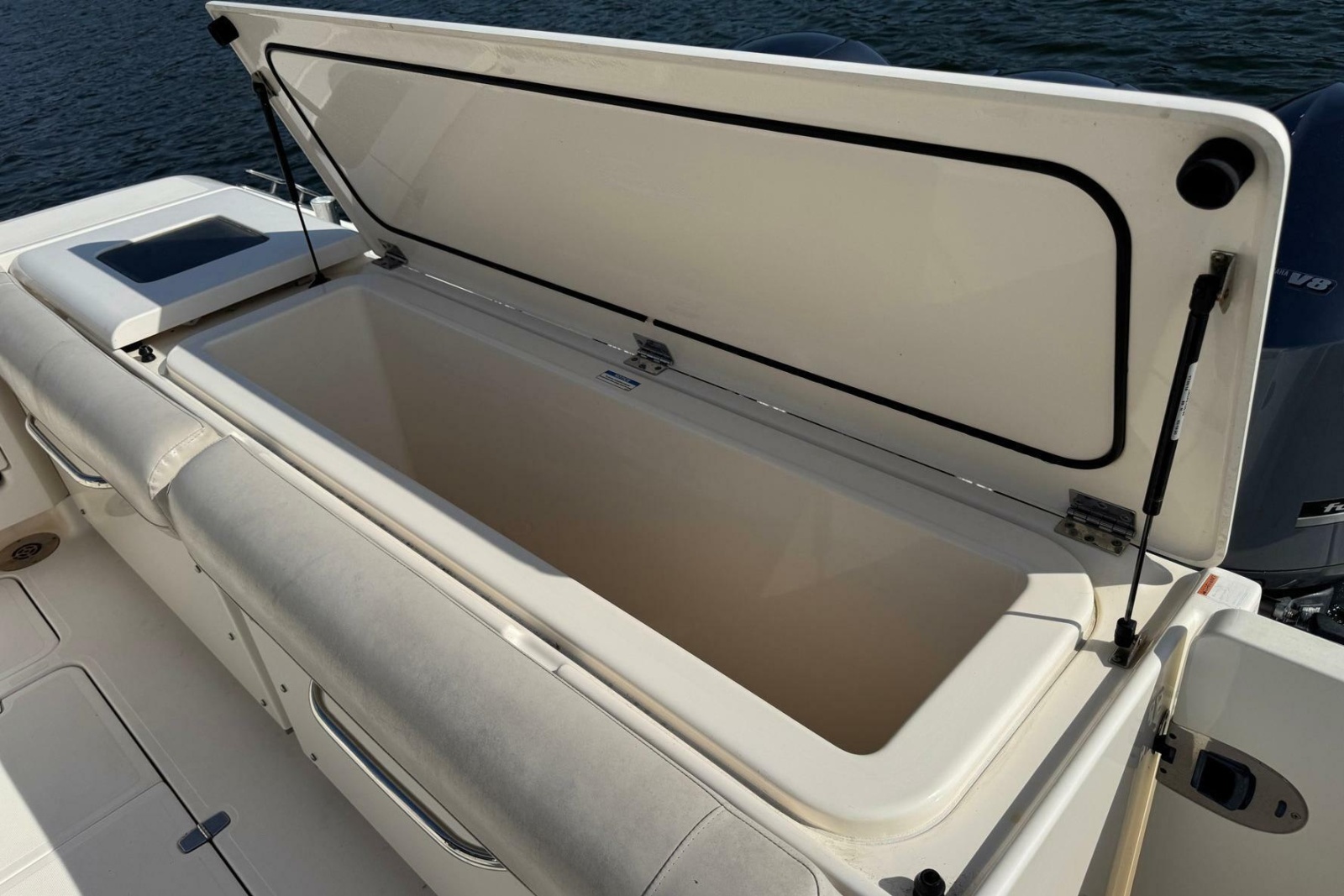 2011 Pursuit OS 375 Offshore