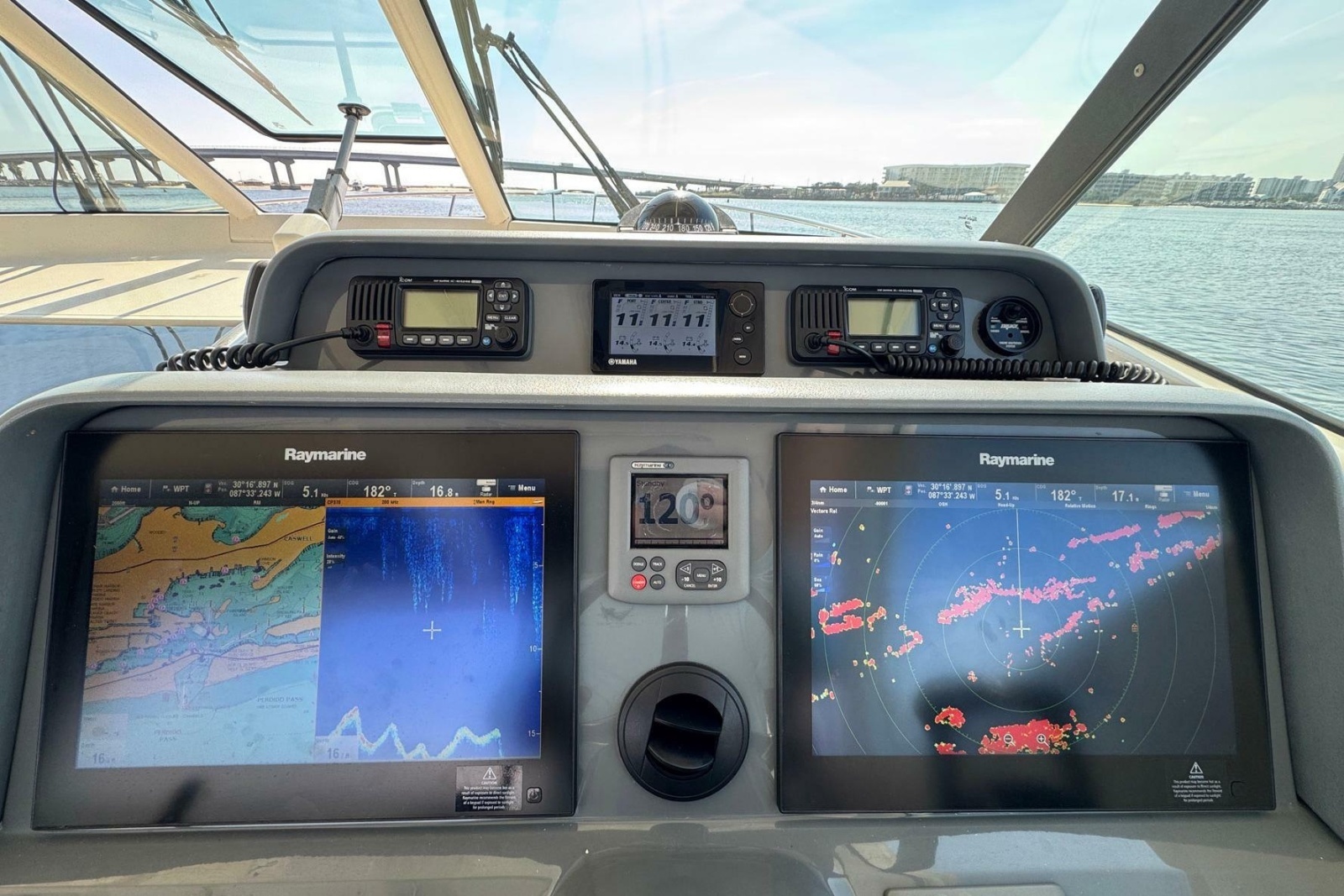 2011 Pursuit OS 375 Offshore