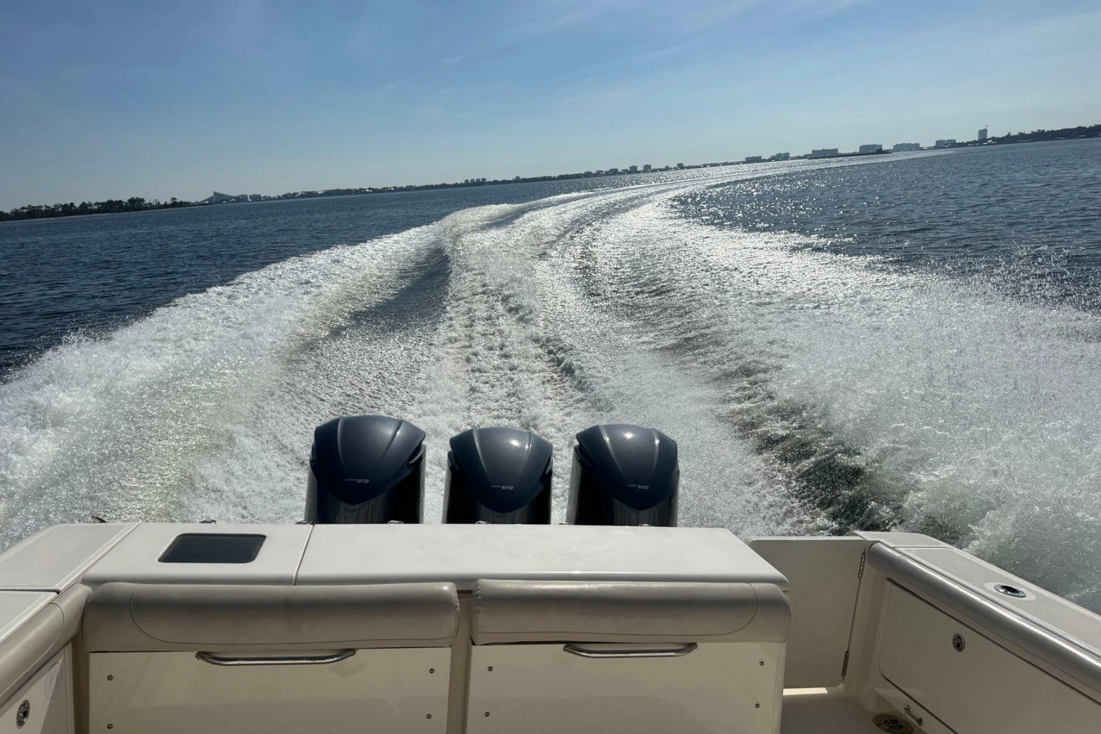 2011 Pursuit OS 375 Offshore