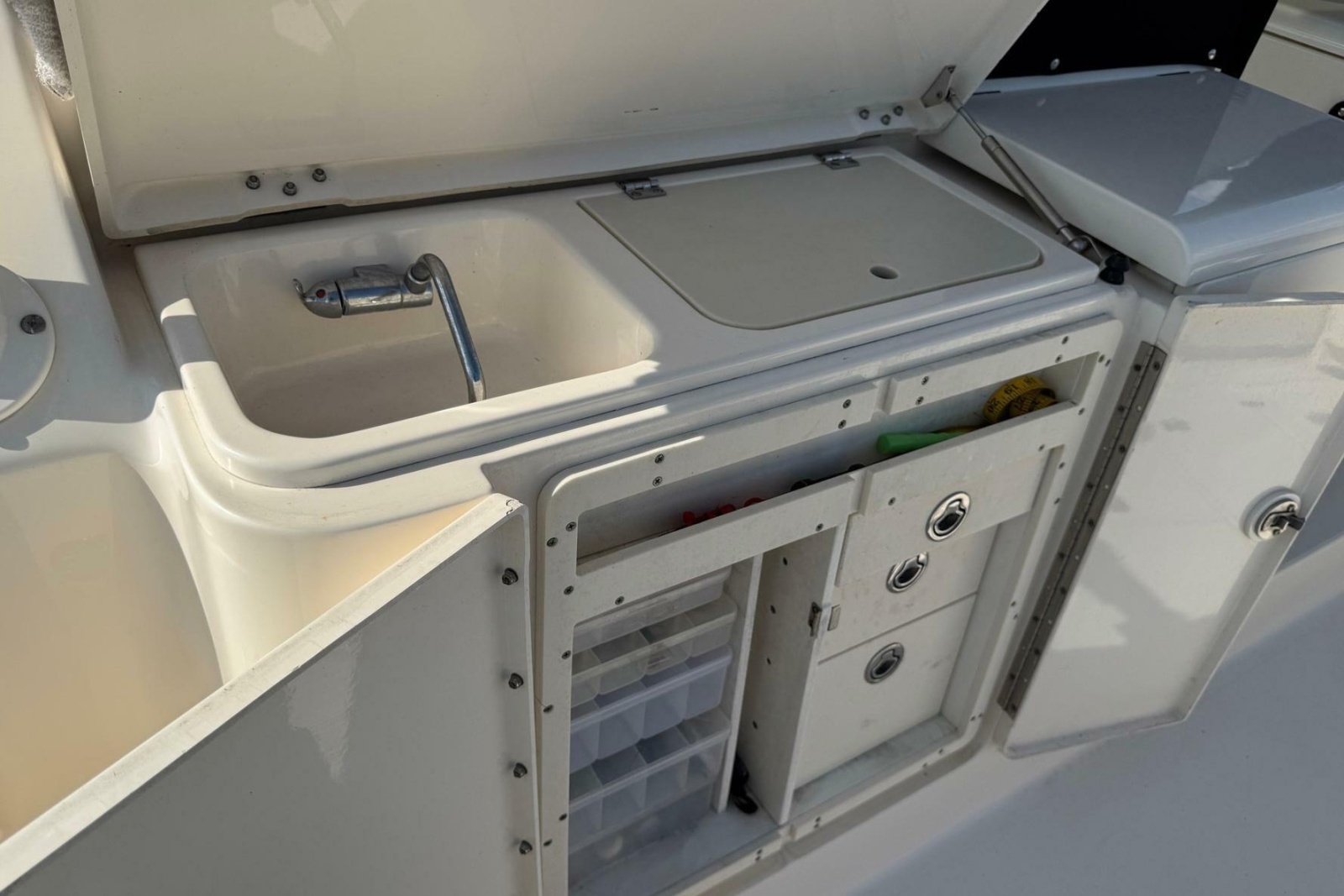 2011 Pursuit OS 375 Offshore