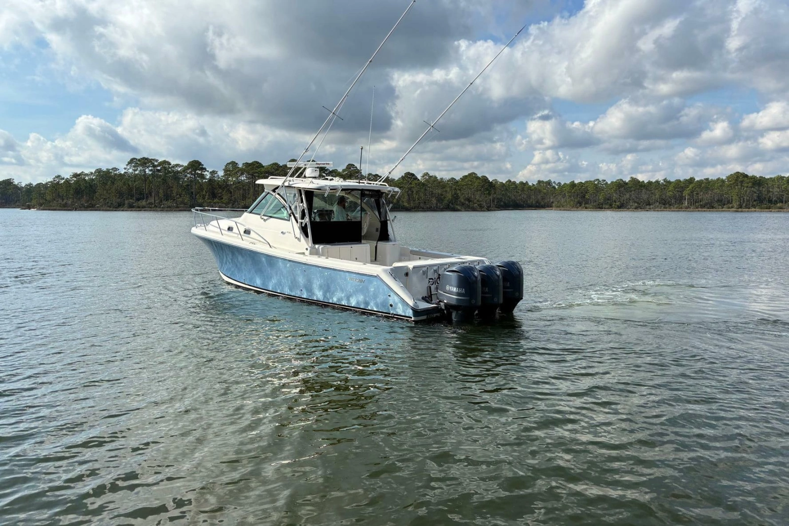 2011 Pursuit OS 375 Offshore
