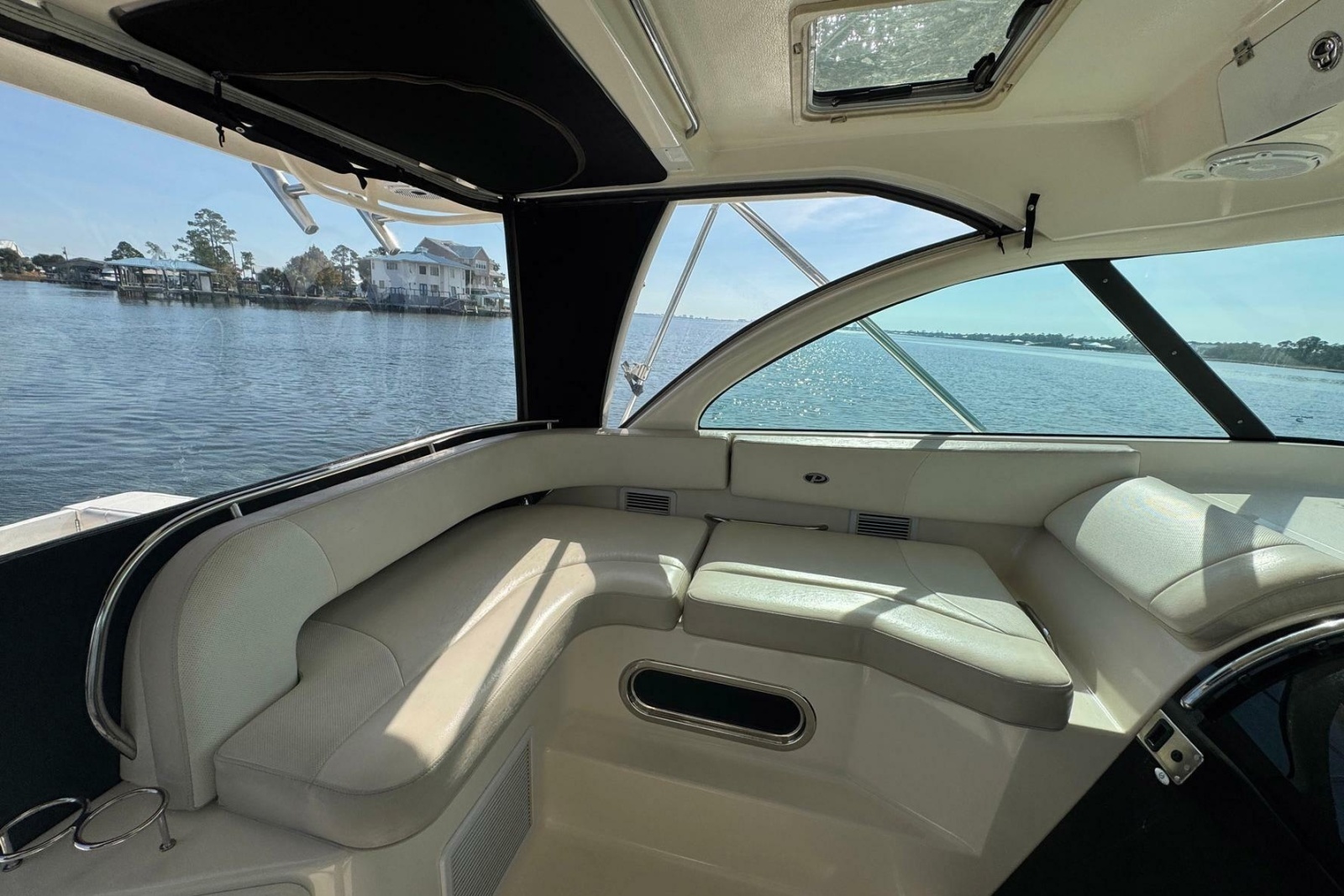 2011 Pursuit OS 375 Offshore