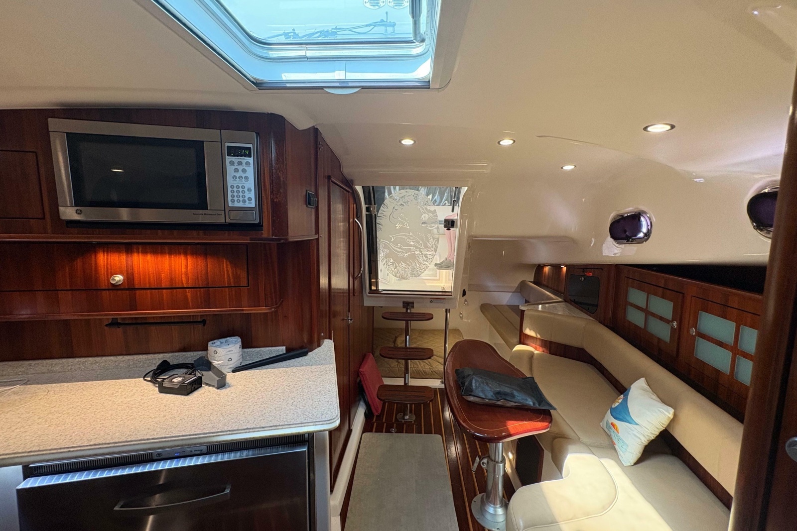 2011 Pursuit OS 375 Offshore