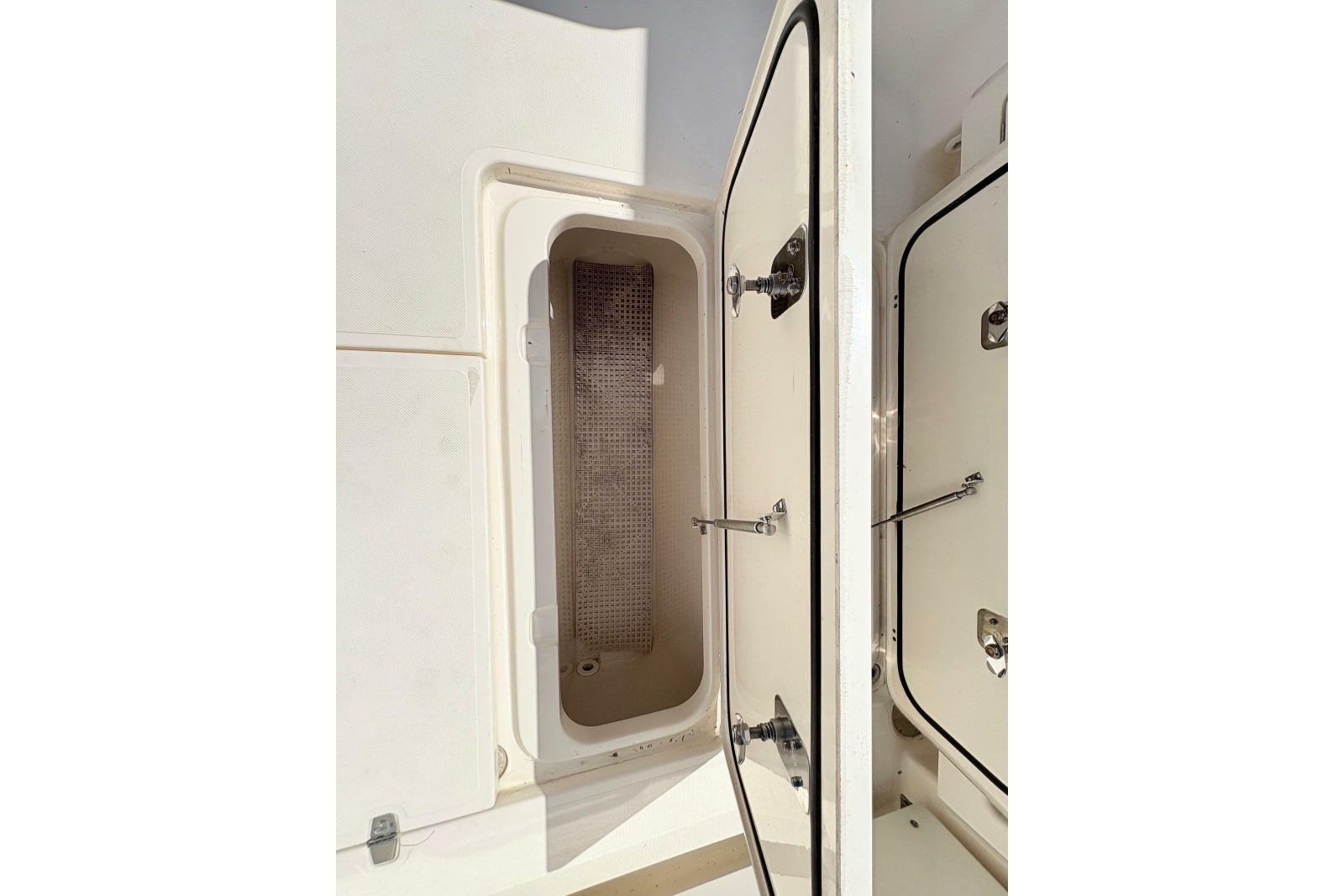 2011 Pursuit OS 375 Offshore