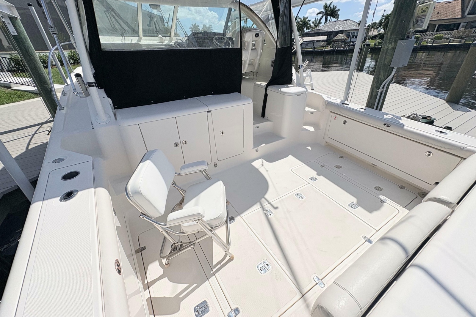 2011 Pursuit OS 375 Offshore