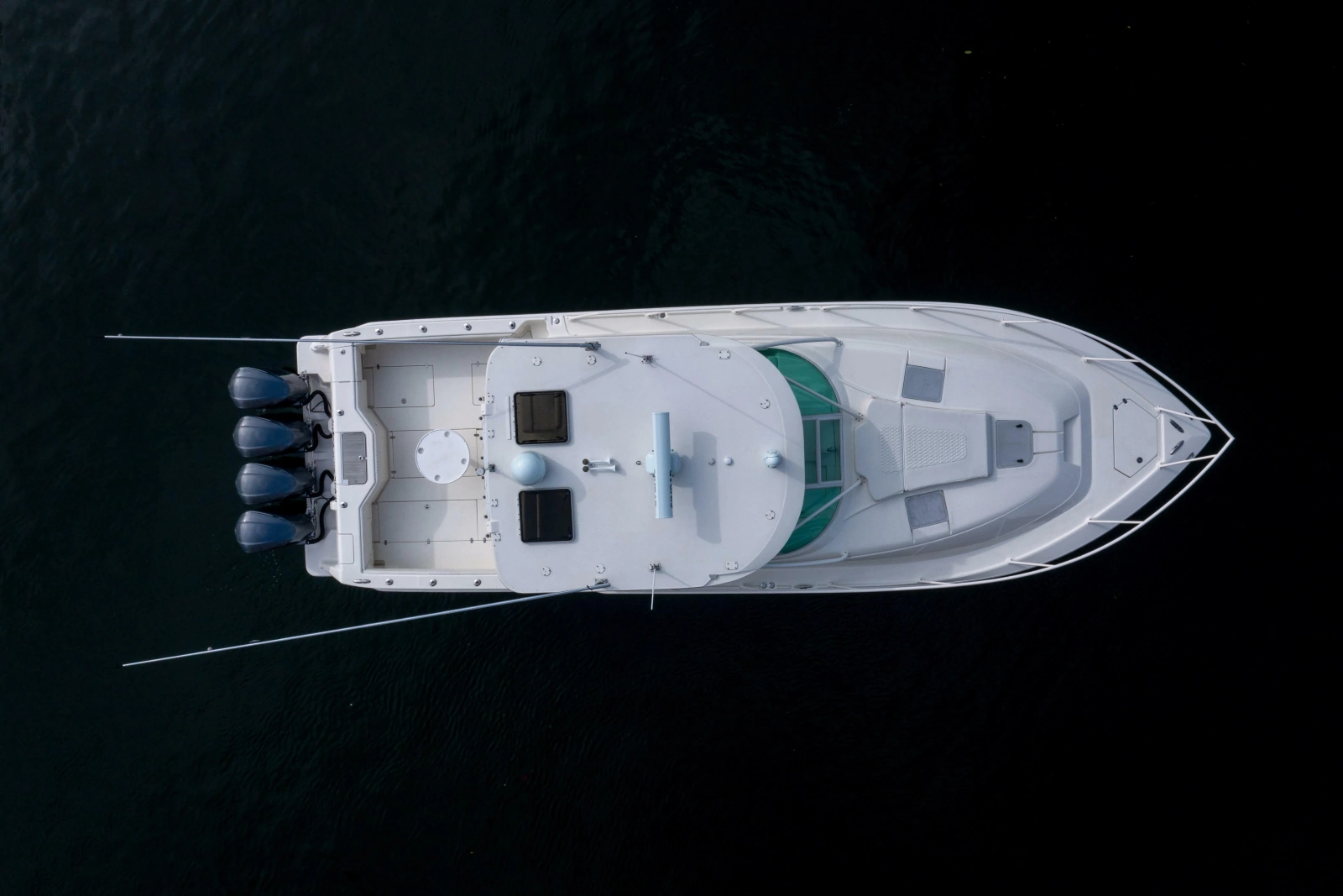 2011 SeaVee 430 Sportfish Express
